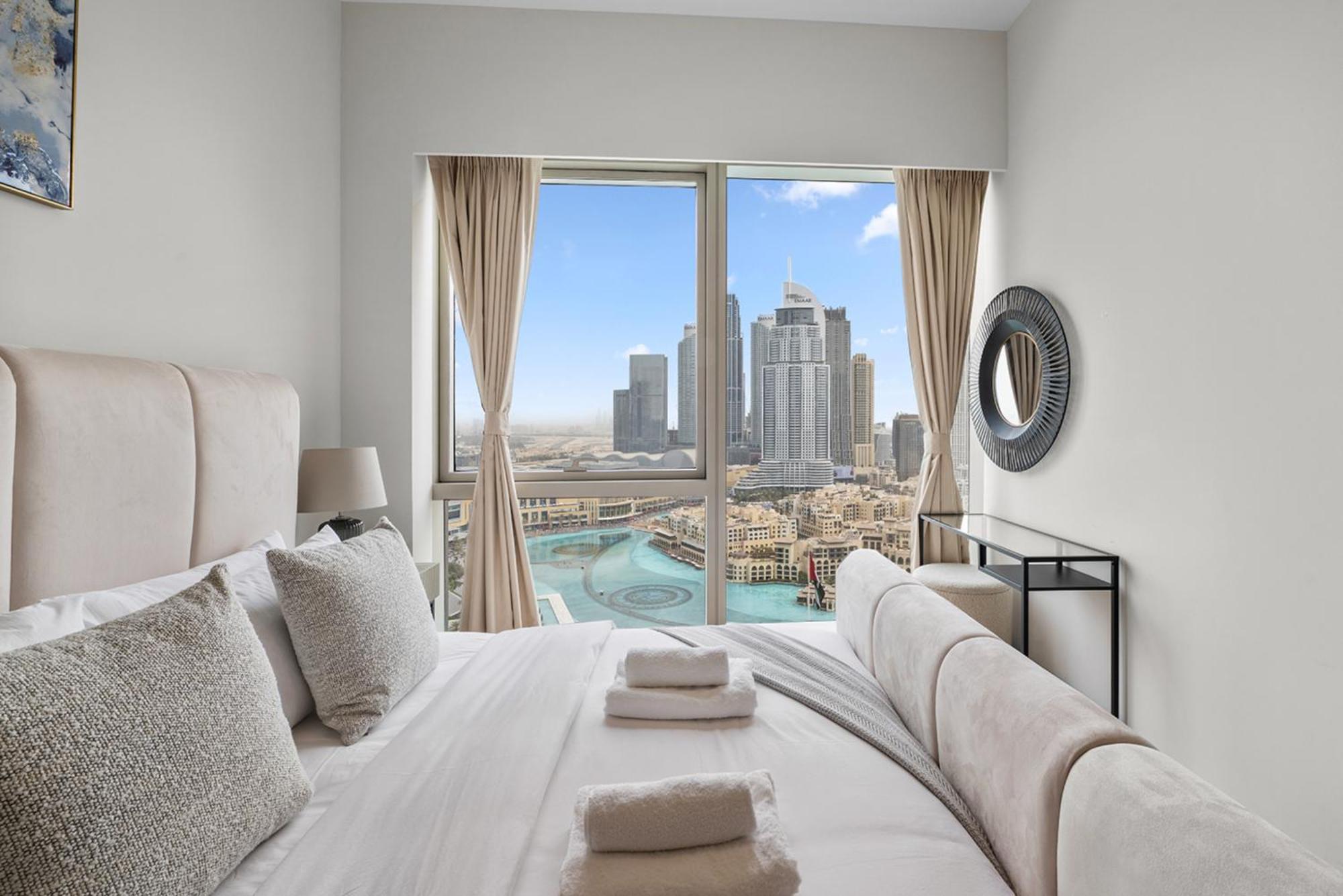 Grande Signature By Emaar - New Luxury 2br W Panoramic Burj Khalifa & Fountain Show Views Apartment Dubai