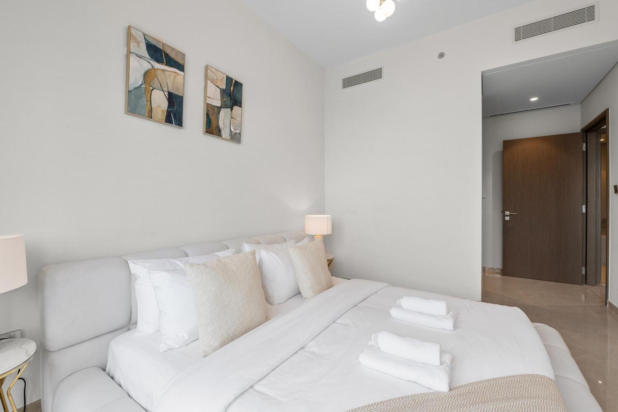 Grande Signature By Emaar - New Luxury 2br W Panoramic Burj Khalifa & Fountain Show Views * Dubai
