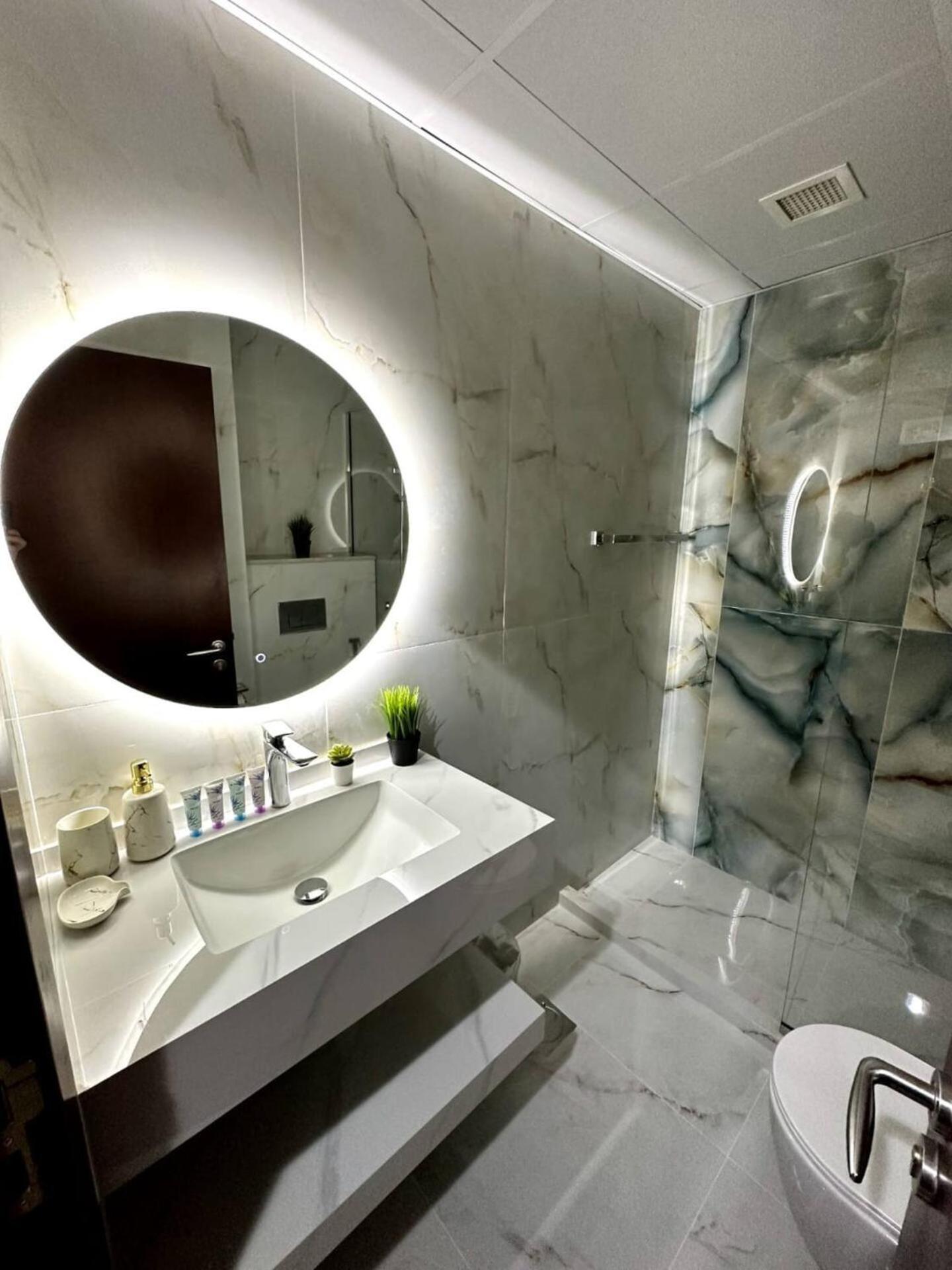 Marina Sea View,elegant And Spacious - High Floor * Dubai