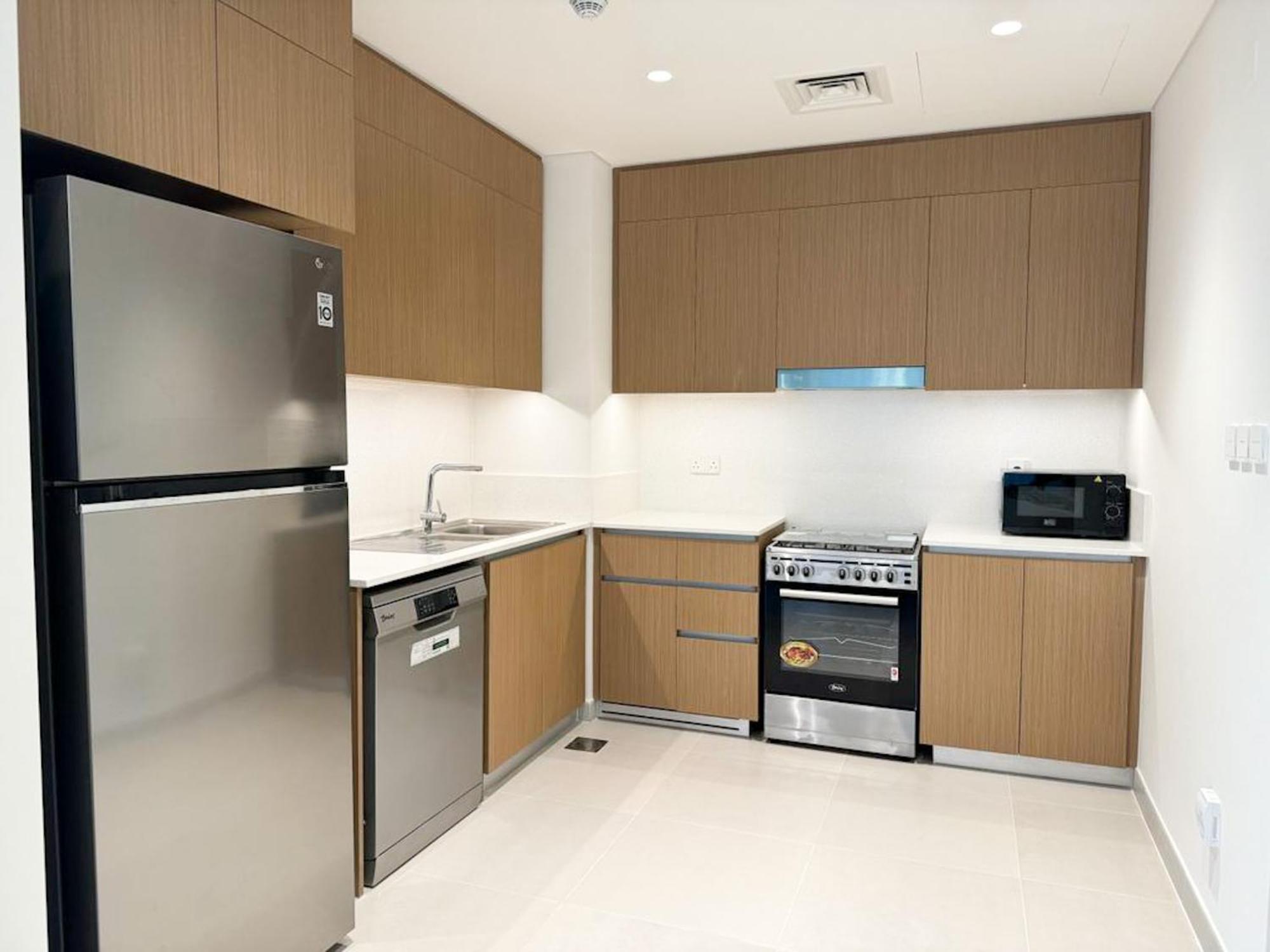 Appartement Spacious 3br, Private Access *