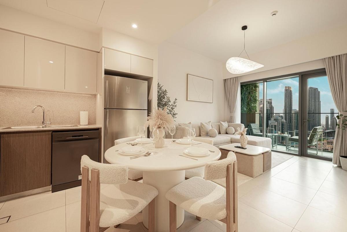Fabulous 2br With Burj Khalifa And Fountain Views - 5-min Walk To Mall And Souk Al Bahar Apartamento Dubai