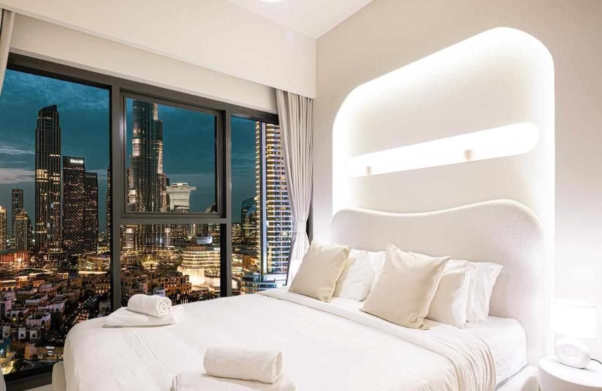 Fabulous 2br With Burj Khalifa And Fountain Views - 5-min Walk To Mall And Souk Al Bahar Appartement