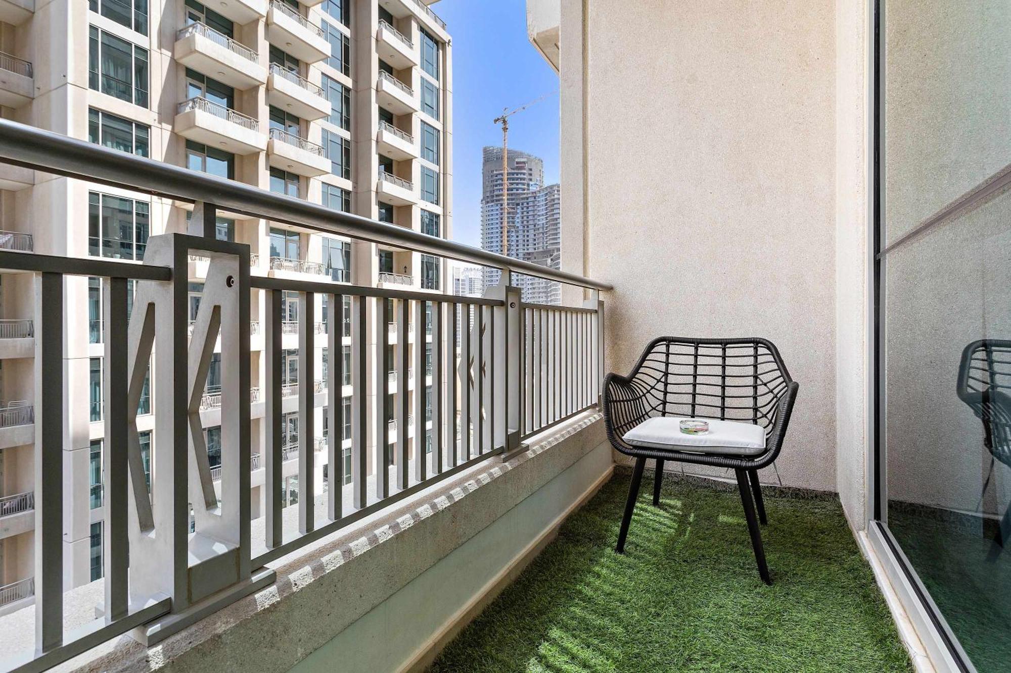 Silkhaus Spacious In Boulevard With Gym & Pool Apartamento