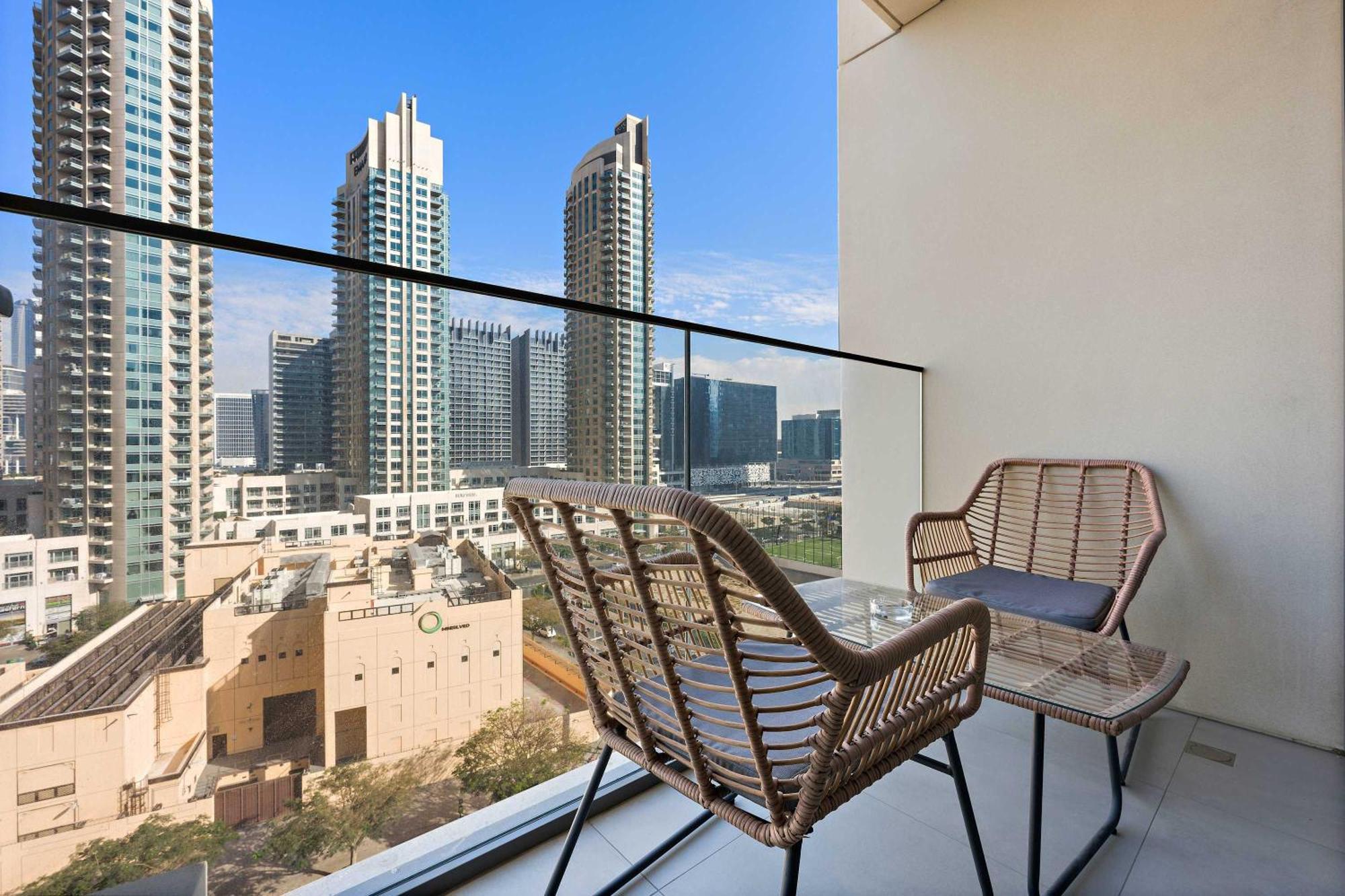 Silkhaus Burj Royale 1bdr With Balcony In Downtown Apartamento