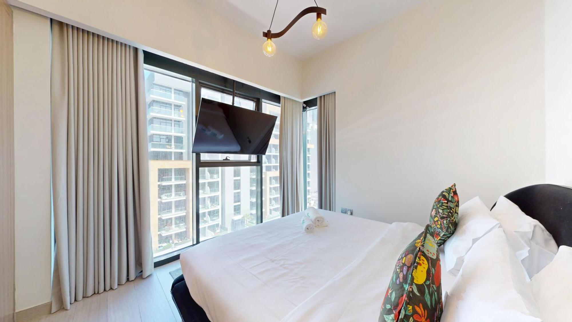 Fam Living -azizi Rivera 43 ,2br,luxury And Cozy Appartement *