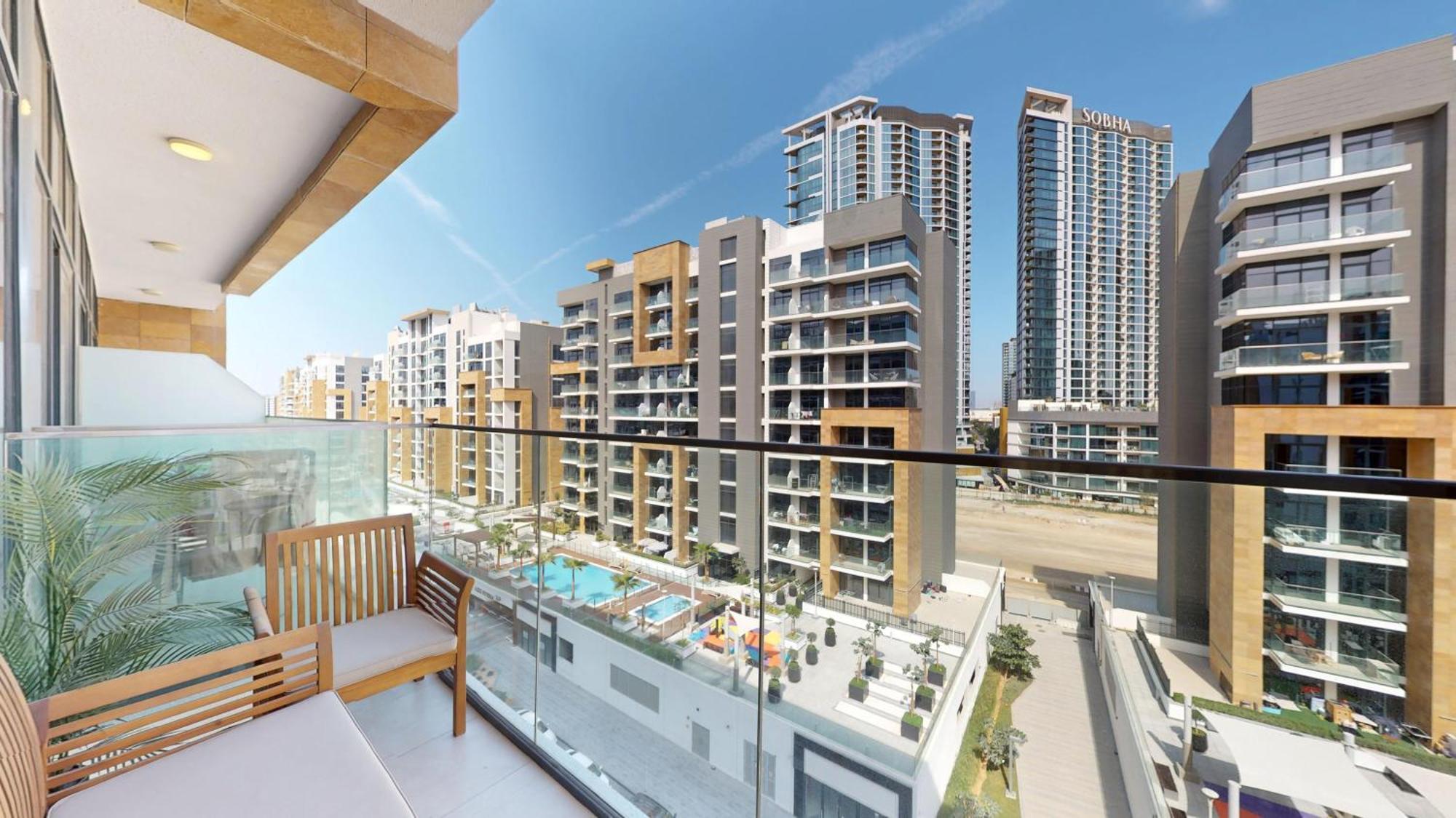 Fam Living -azizi Rivera 43 ,2br,luxury And Cozy Appartement *
