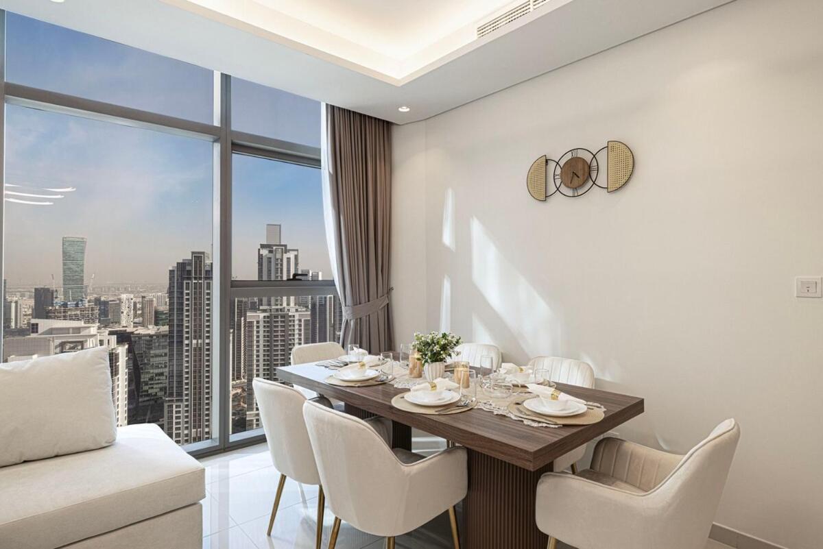 Burj Khalifa Views From The Highest Infinity Pool In Appartement *