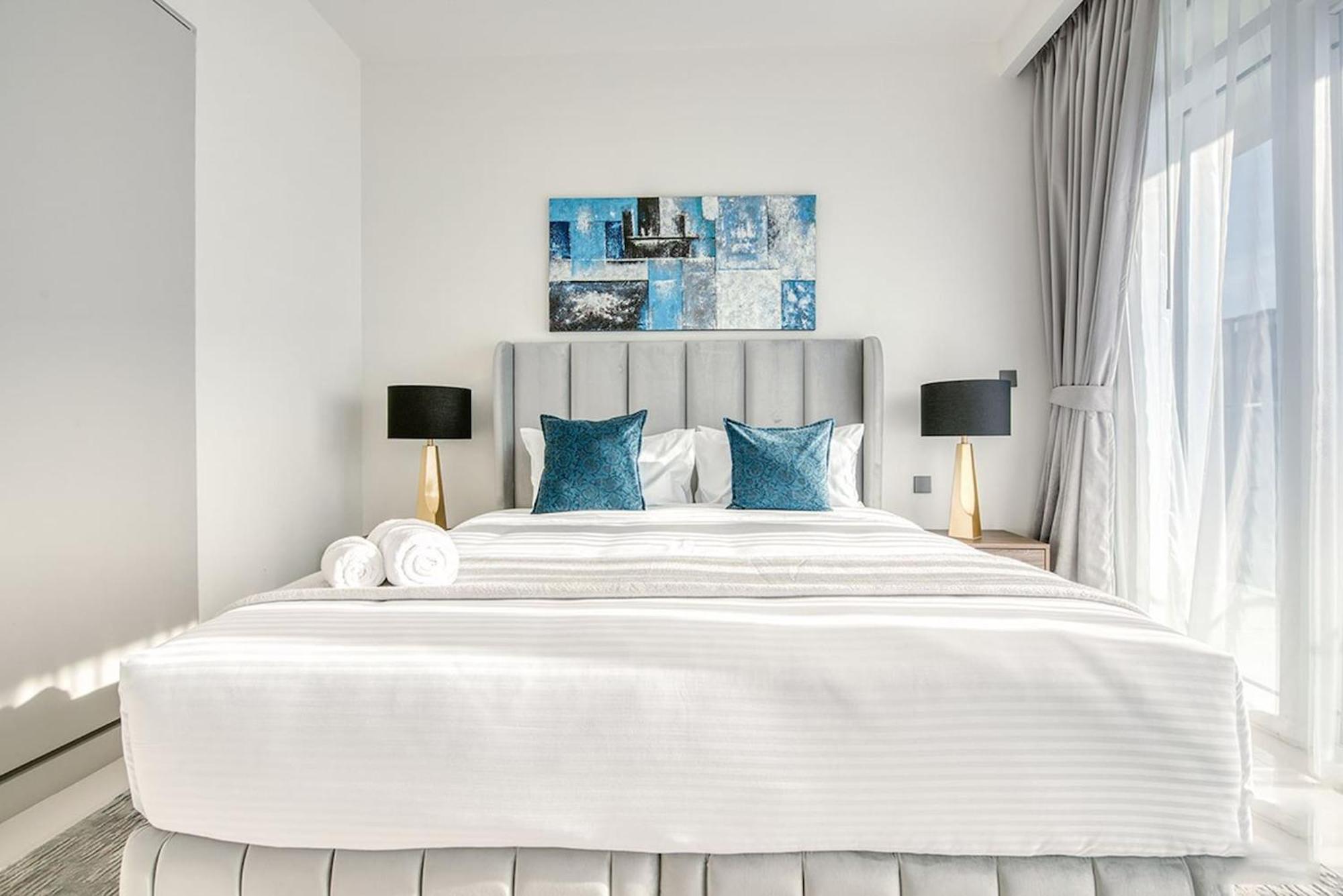 Appartement 2br In Sunrise Bay Tower 1 By Pk Holidays Dubaï