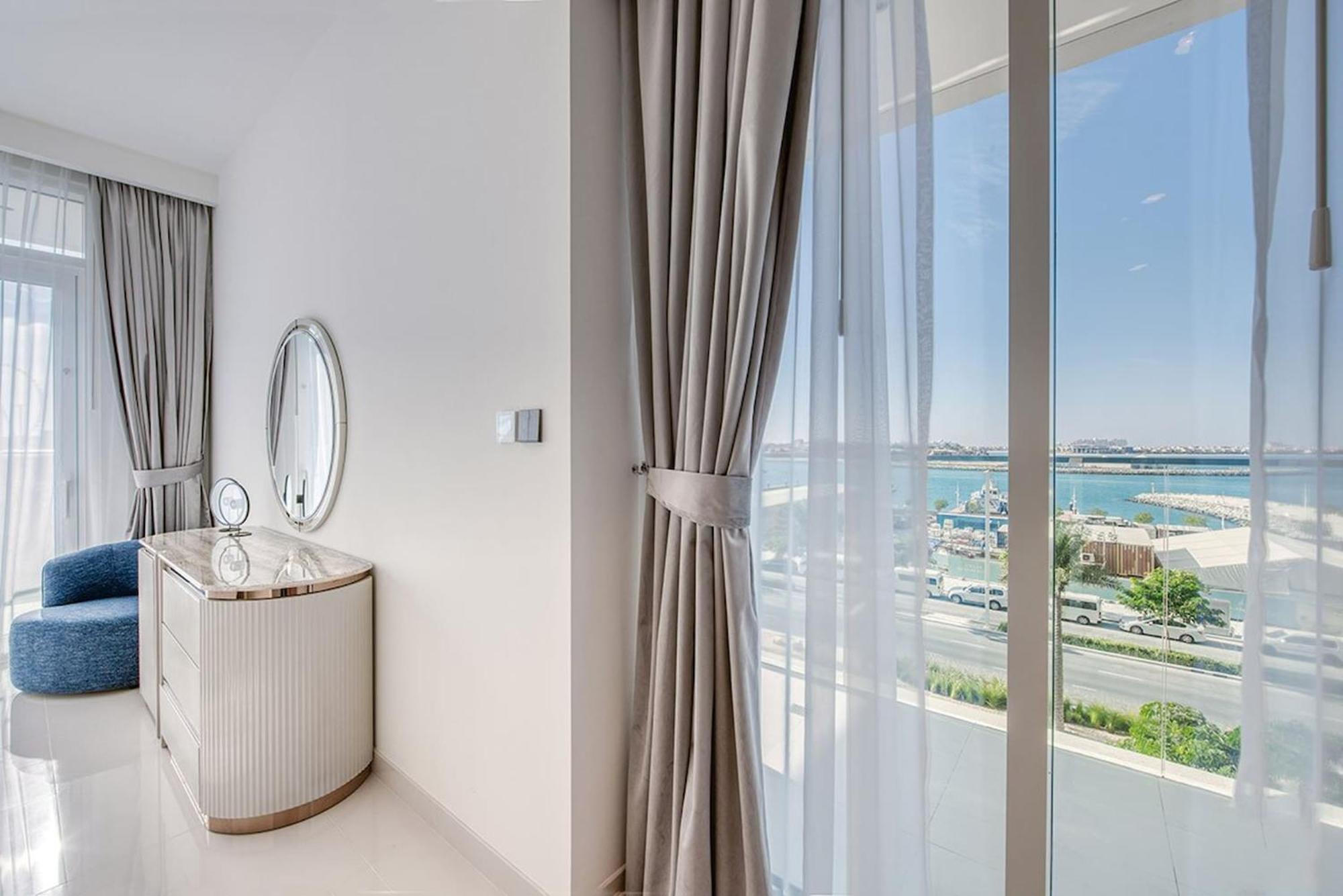 2br In Sunrise Bay Tower 1 By Pk Holidays *