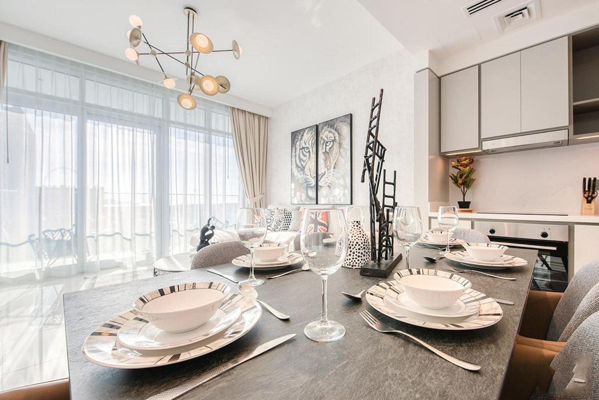 2br In Sunrise Bay Tower 1 By Pk Holidays