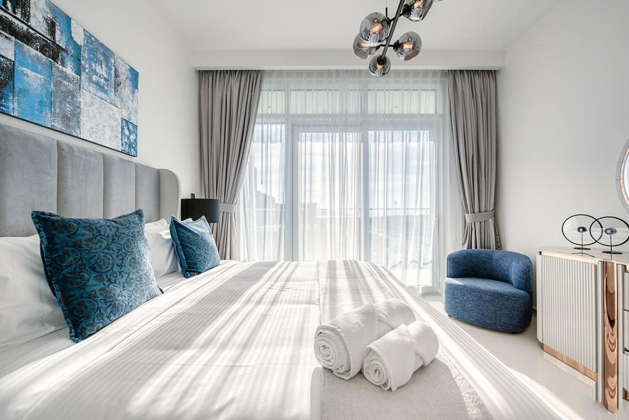 2br In Sunrise Bay Tower 1 By Pk Holidays Appartement