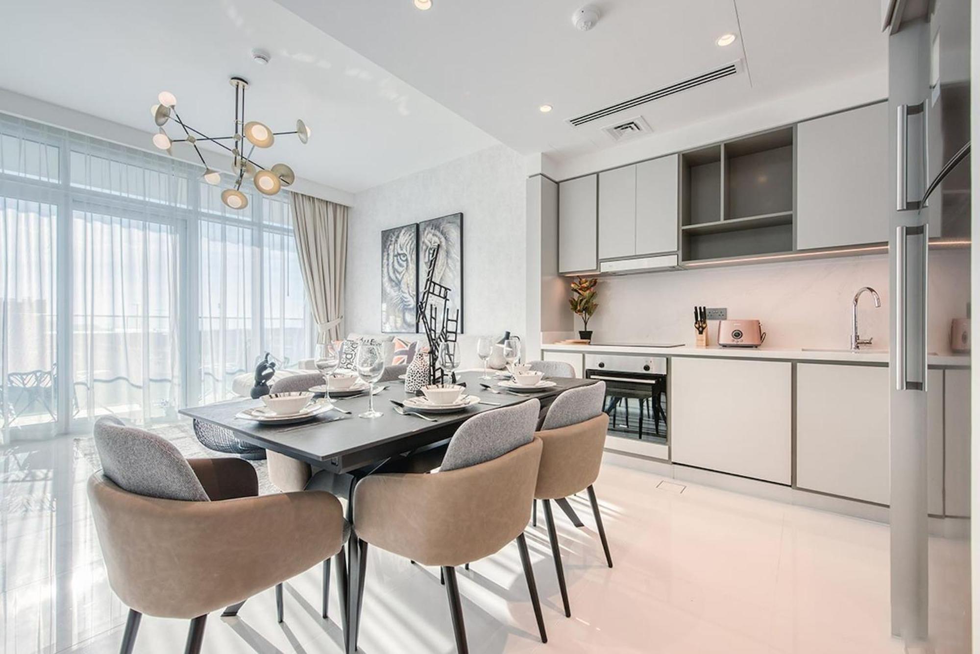 Appartement 2br In Sunrise Bay Tower 1 By Pk Holidays