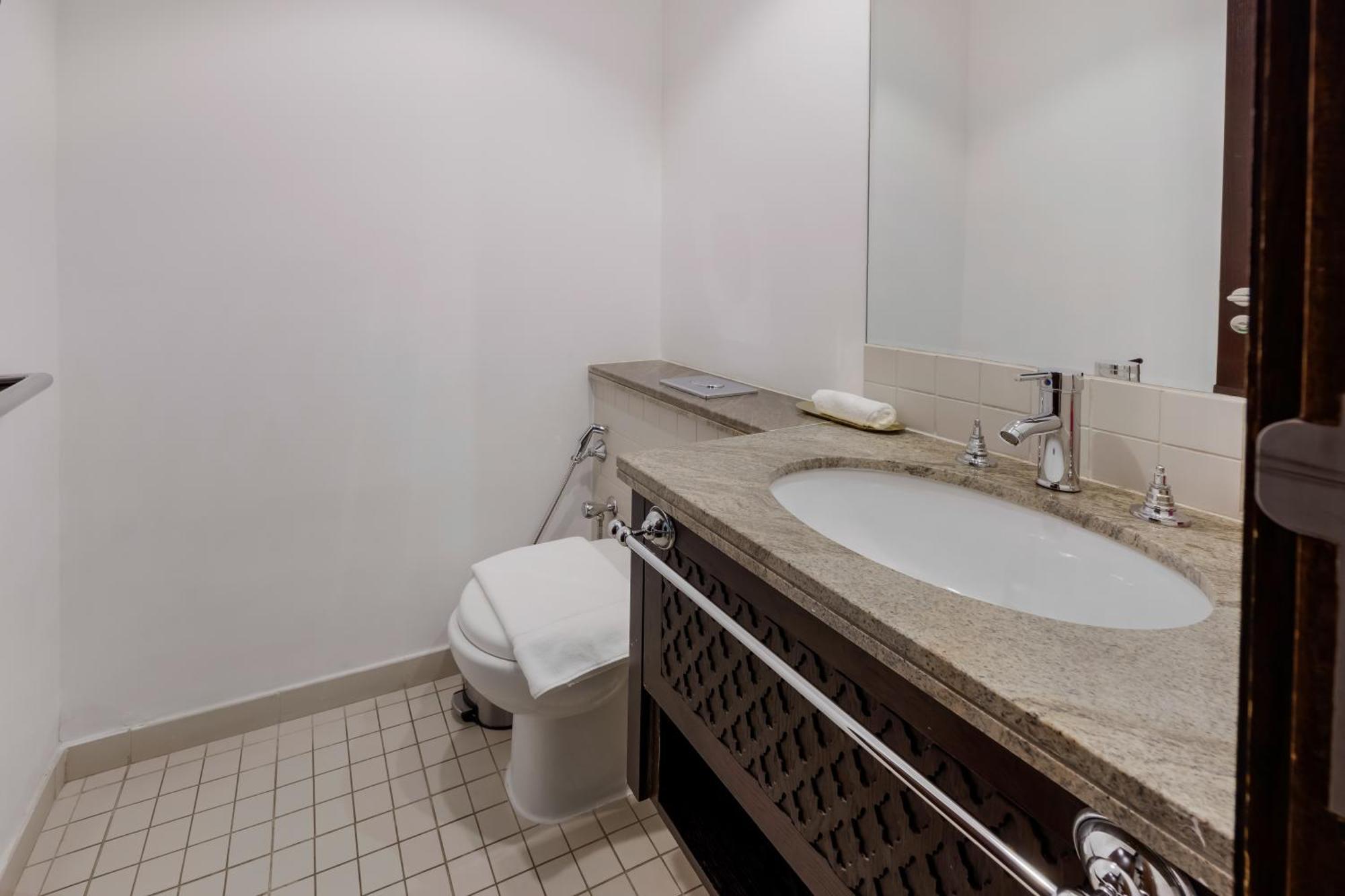 Appartement Durrani Homes - Lavish 3br Besides Burj Khalifa And Fountain View Dubaï