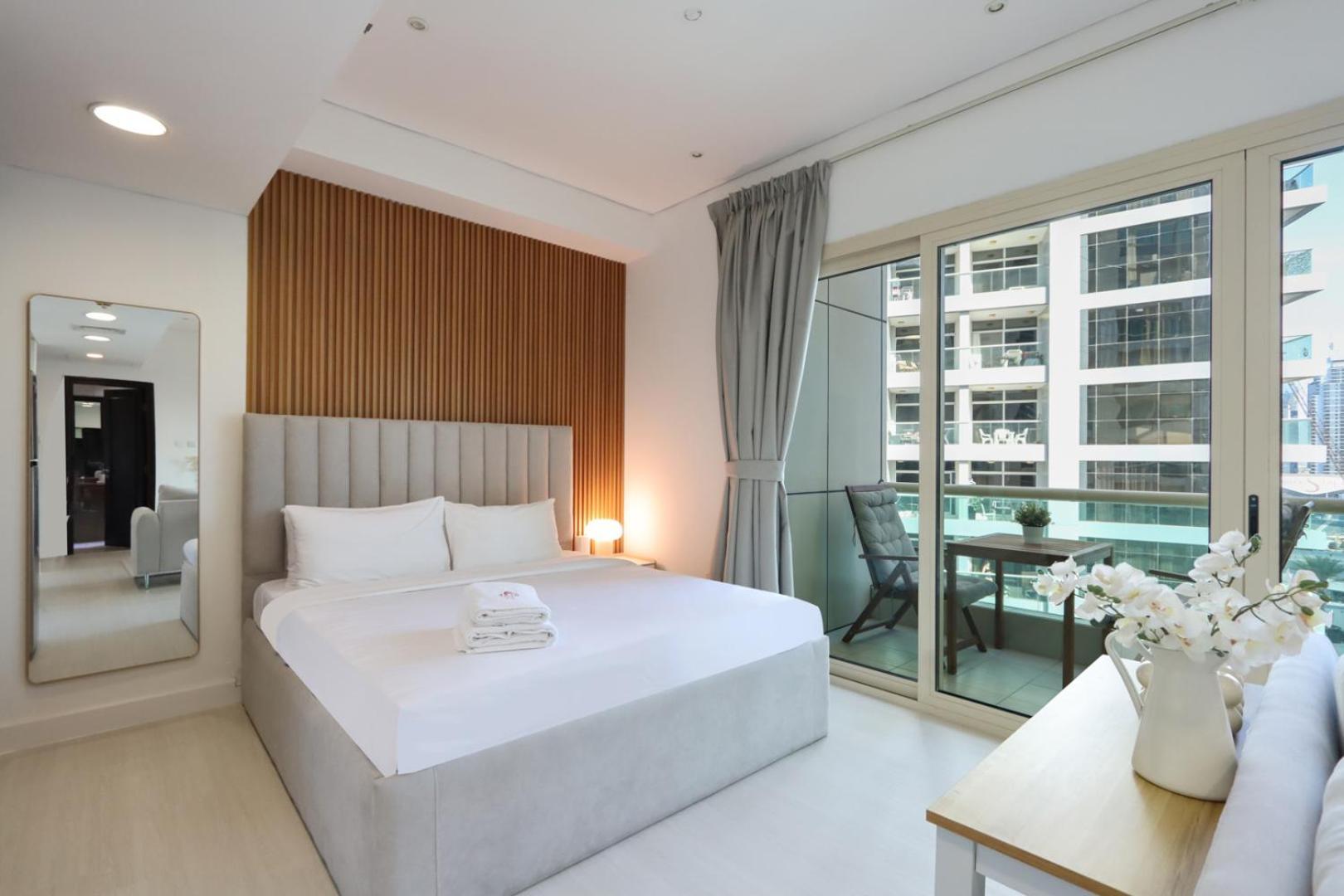 Livbnb - Modern In Marina Appartement