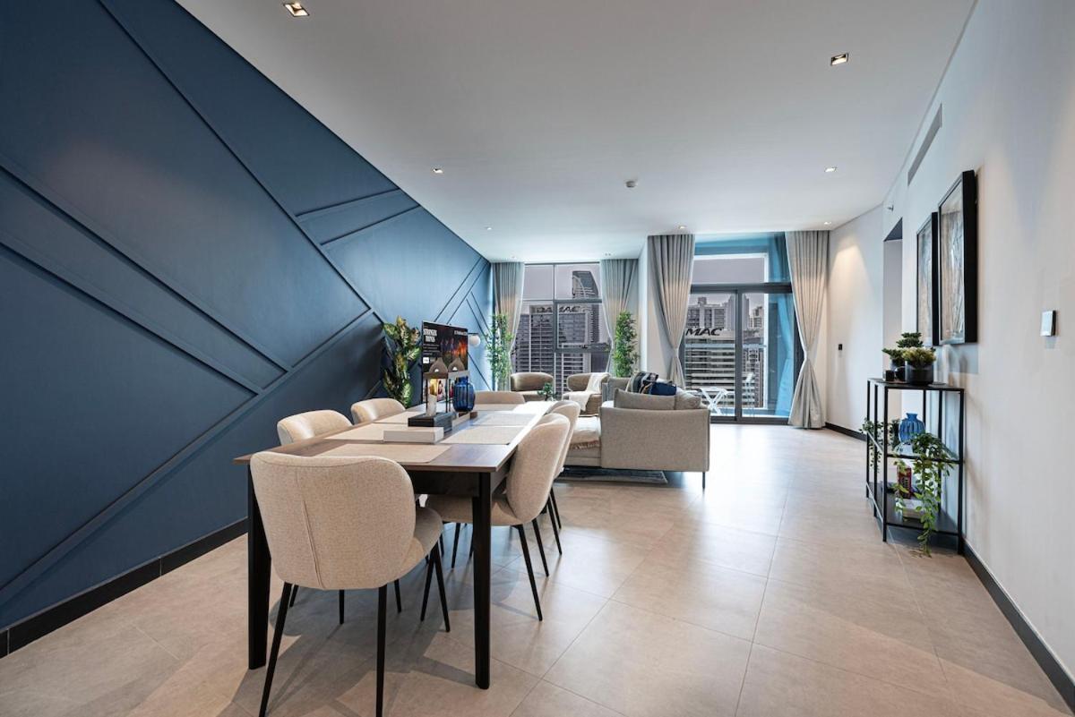 Luxury 2br Burj Khalifa And Canal View Pool Jacuzzi Dubaï