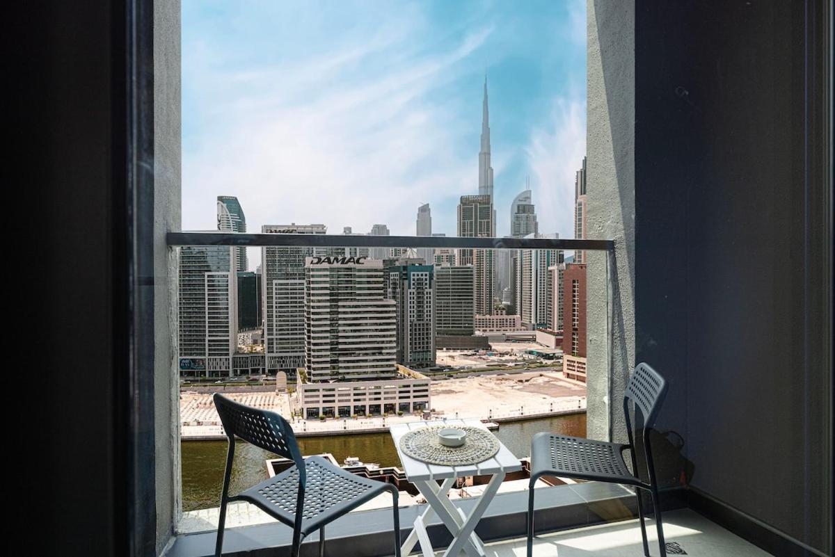 Luxury 2br Burj Khalifa And Canal View Pool Jacuzzi * Dubaï