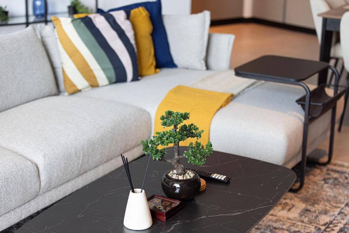 Luxury 2br Burj Khalifa And Canal View Pool Jacuzzi Dubaï