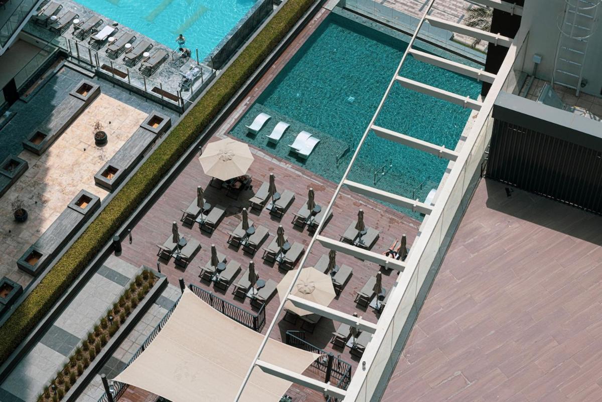 Luxury 2br Burj Khalifa And Canal View Pool Jacuzzi Dubaï