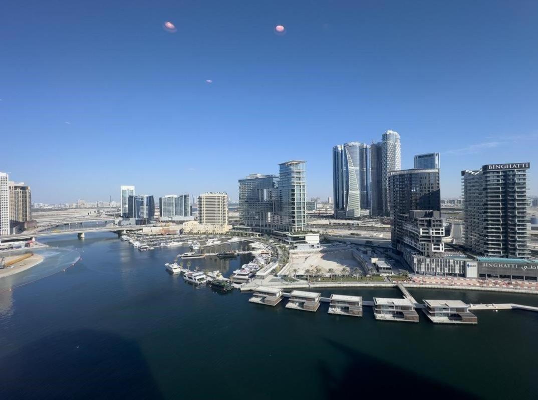 Luxe 2br - Downtown - Canal Views Dubaï