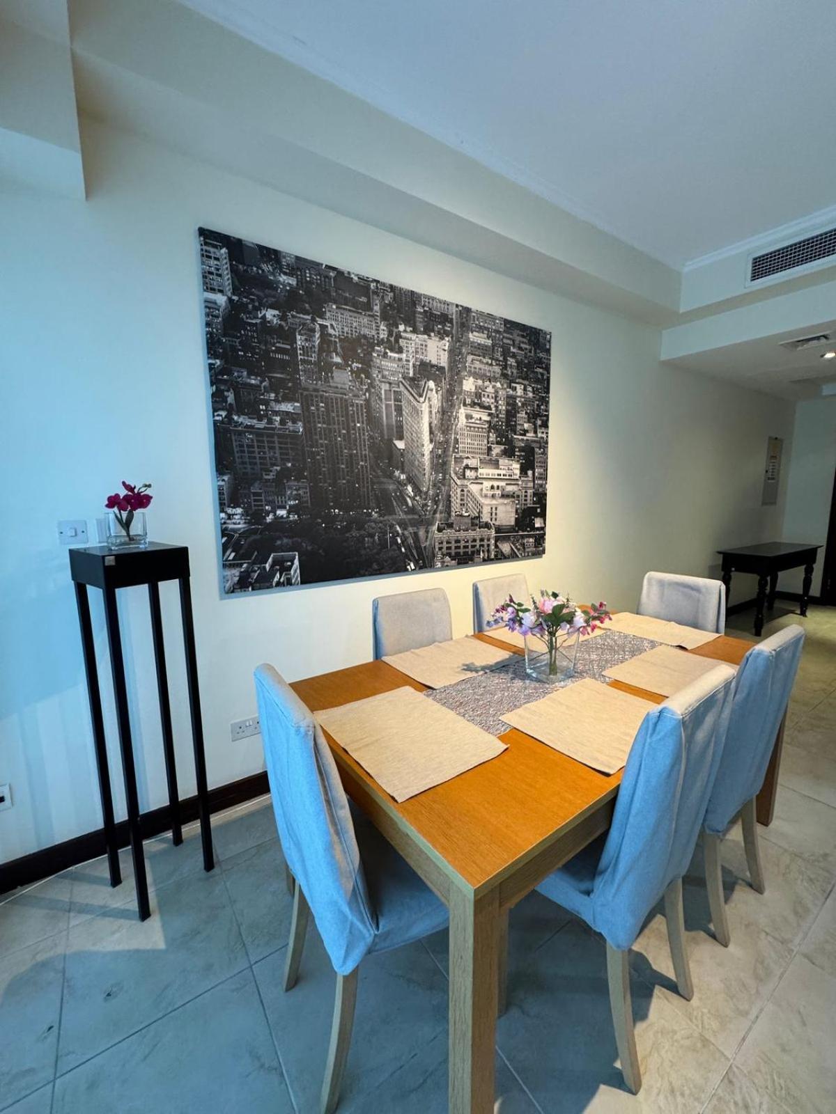 Click - Jlt - 2 Bedroom & Balcony Lakes View Entire -ss * Dubaï