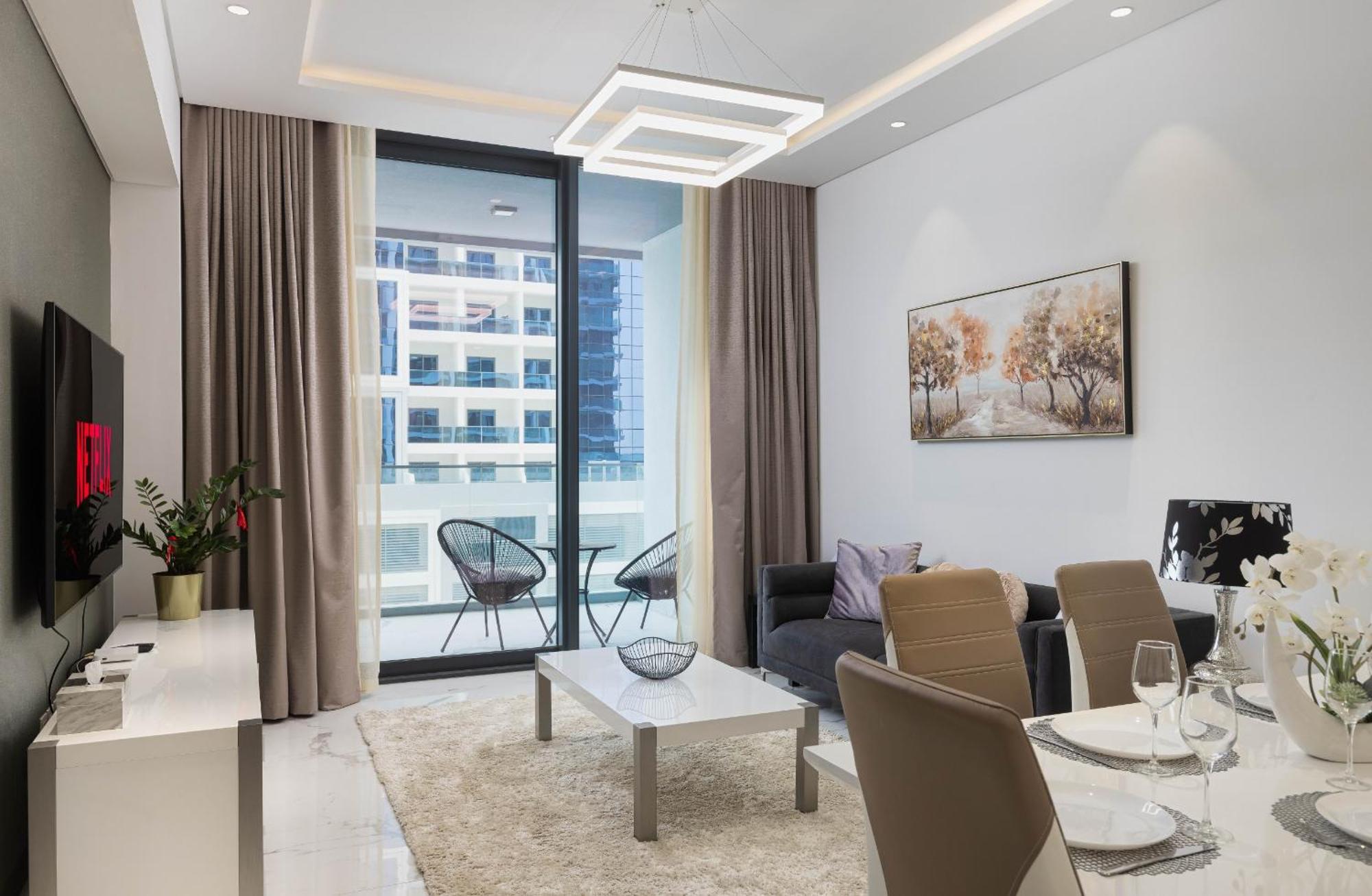 Appartement Vayk - Spacious 2bd Near Park And Mall Dubaï
