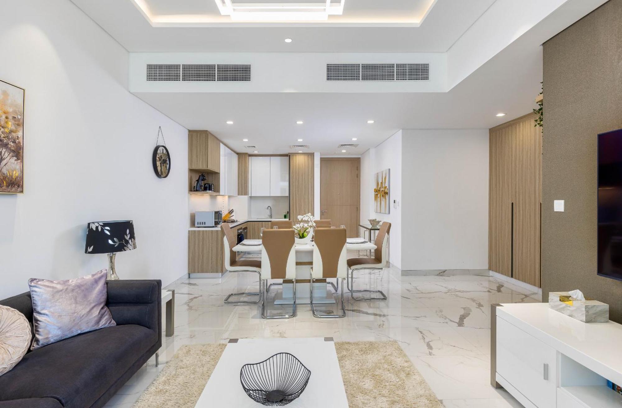 Vayk - Spacious 2bd Near Park And Mall Dubaï