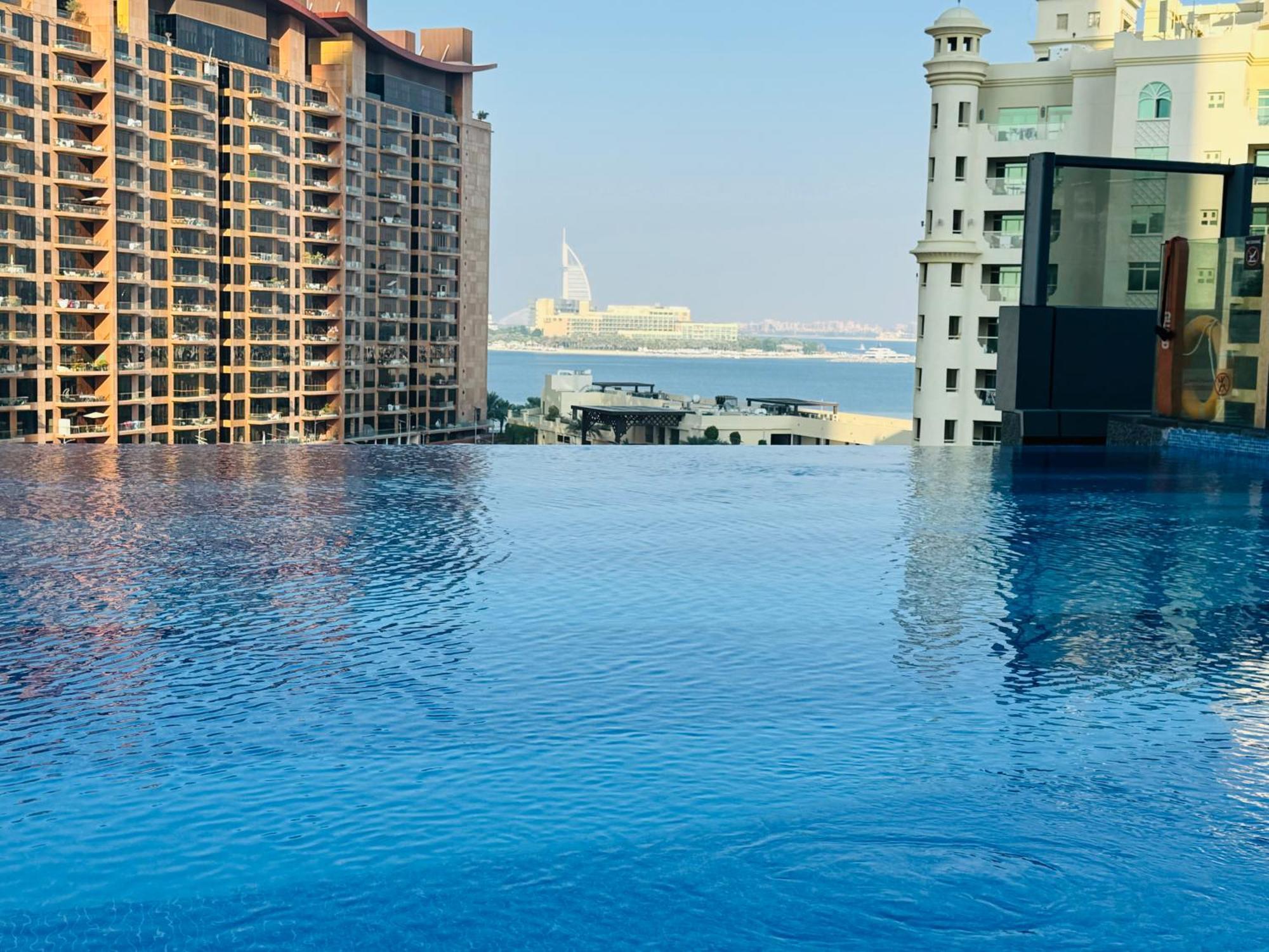 Appartement Sea View By By St Regis 5 Stars Infinity Pool