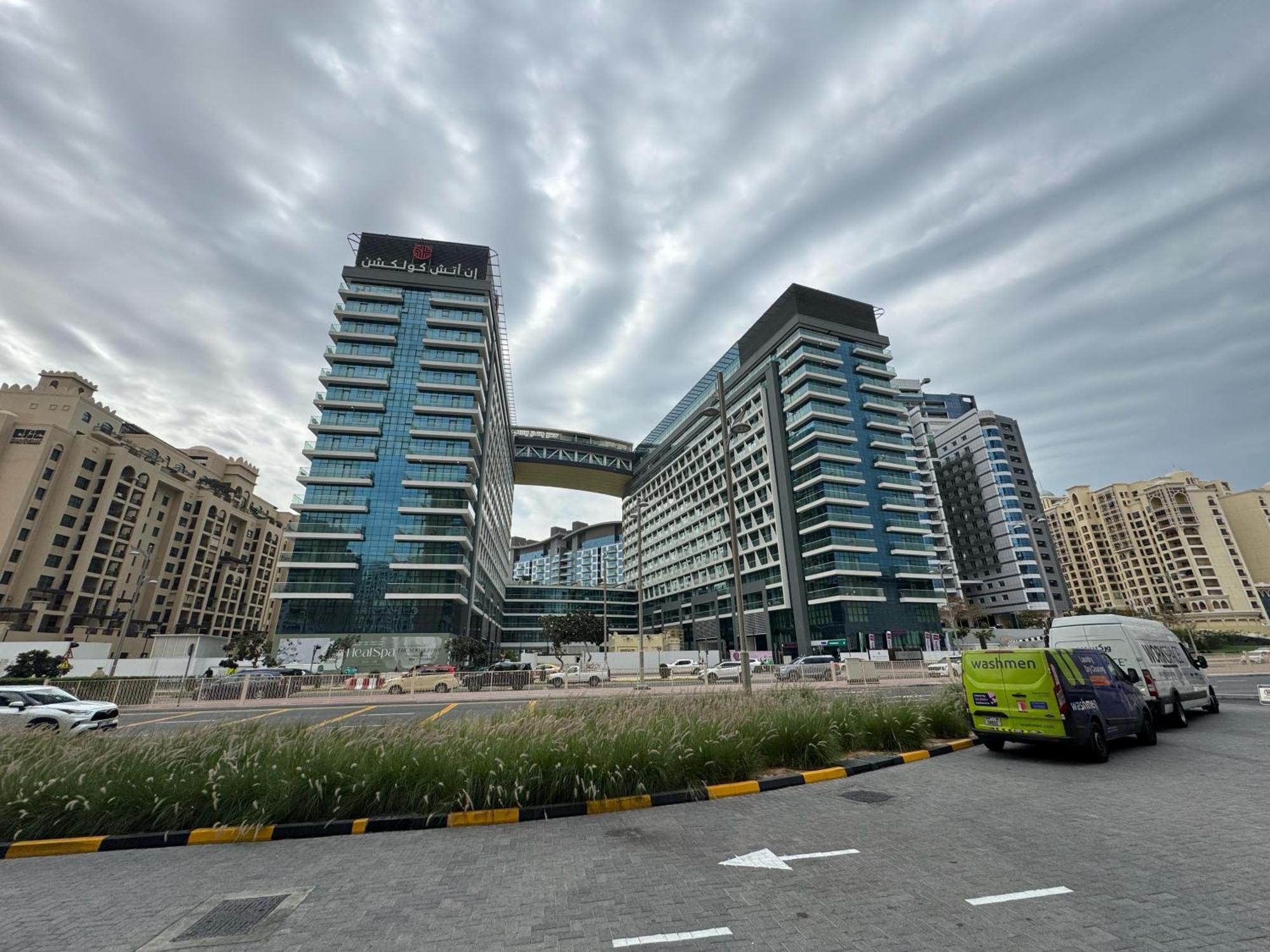 Palm Jumeirah - Free Infiniti Pool And Private Appartement