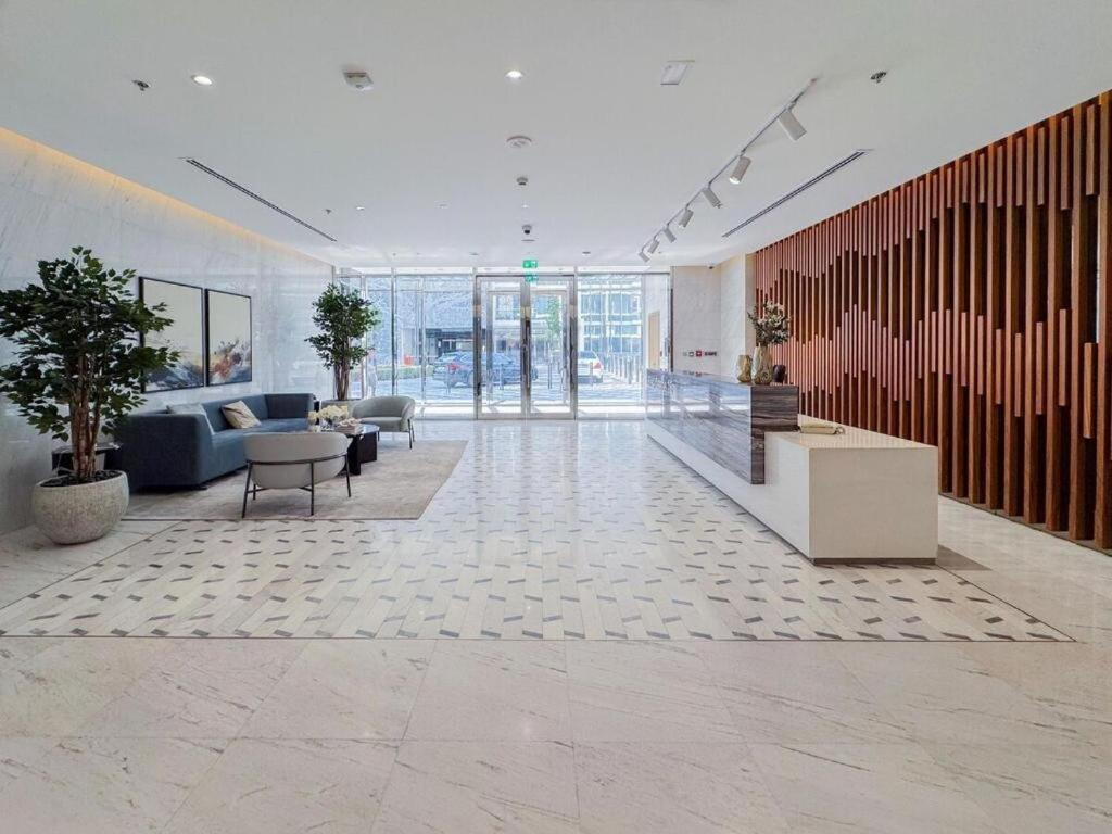 Luxury 1br With Aquatic View, District One * Dubaï