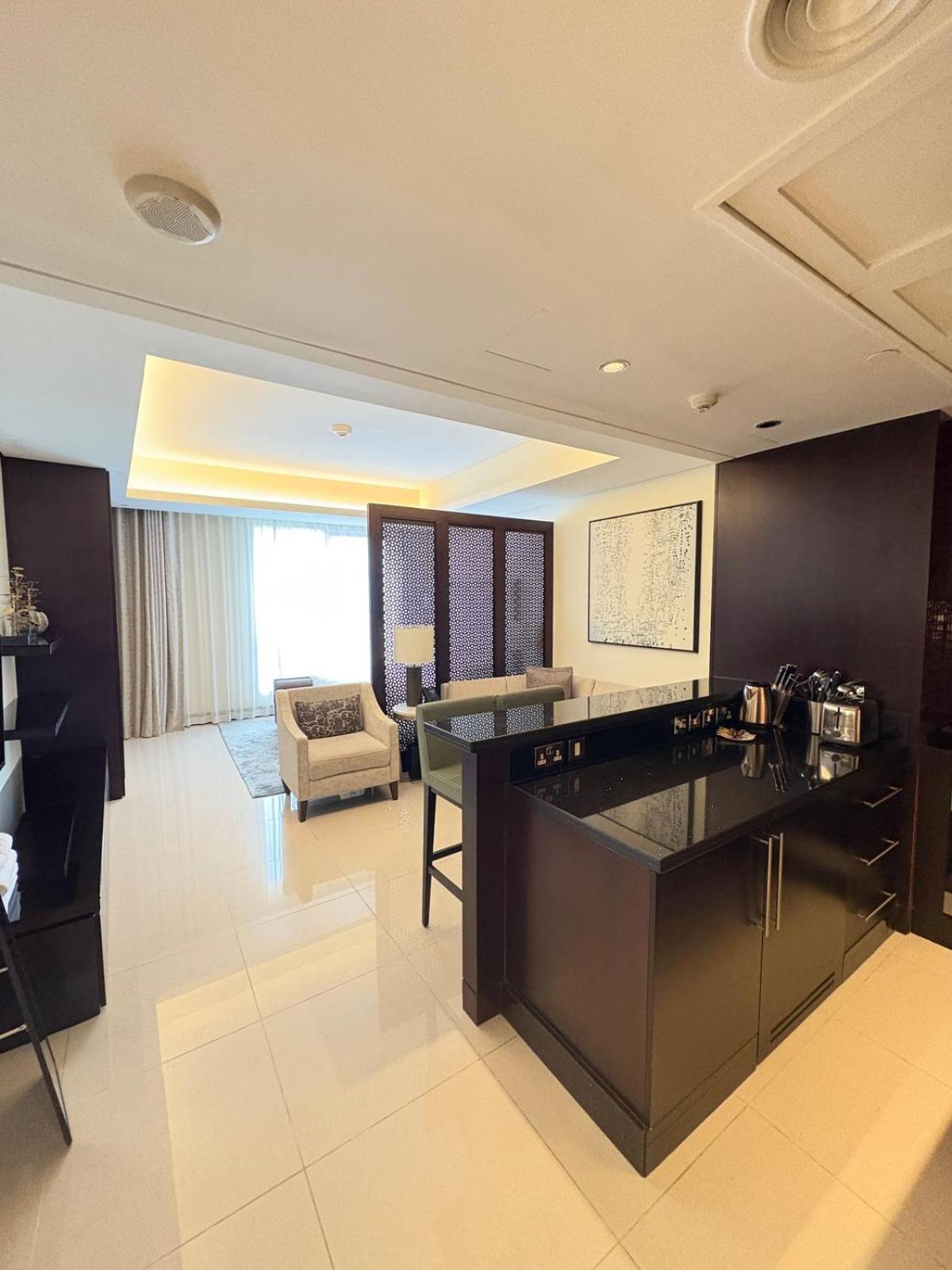 Appartement Residencial In Address Downtown Connected To Mall *