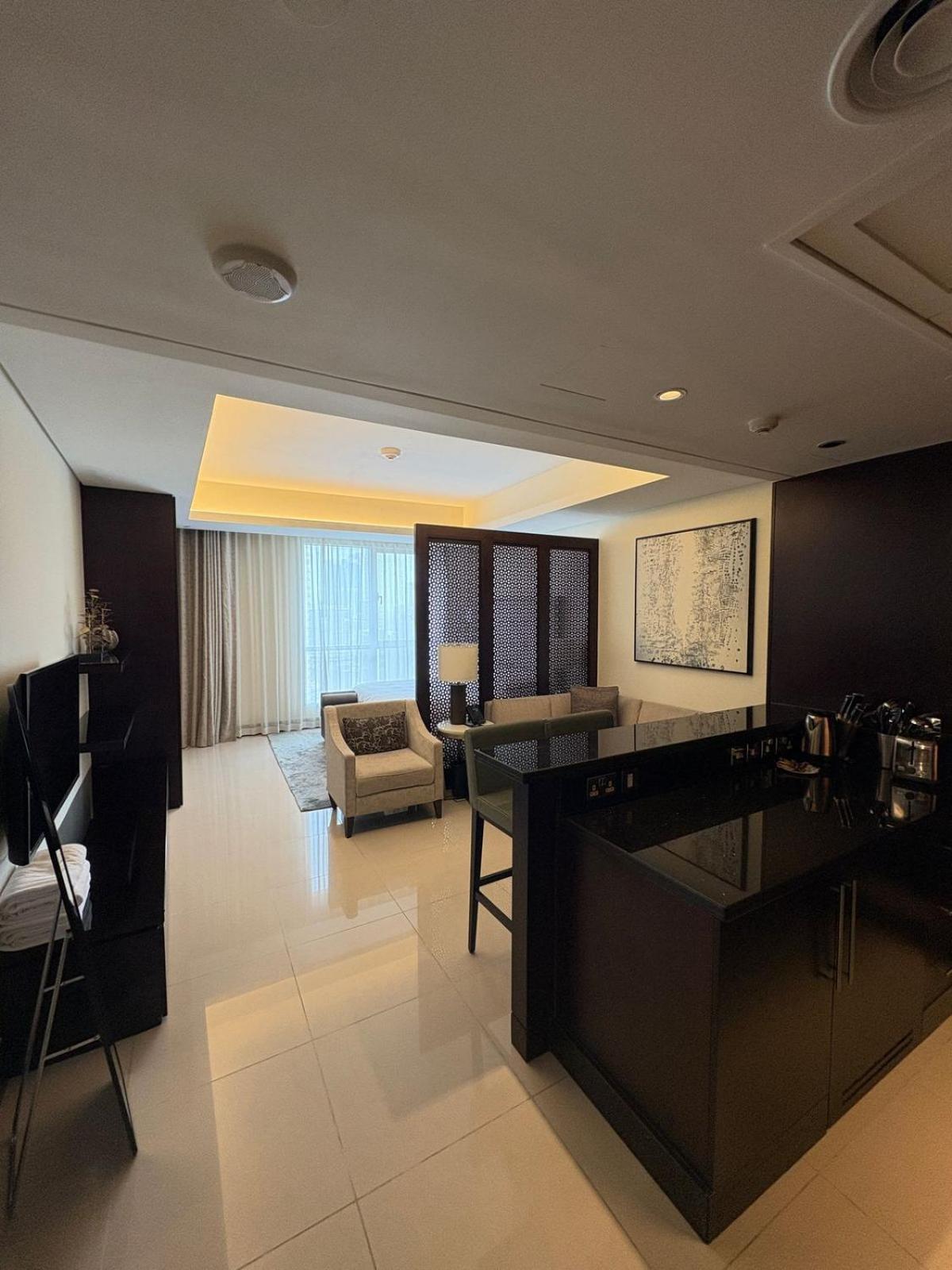 Appartement Residencial In Address Downtown Connected To Mall *