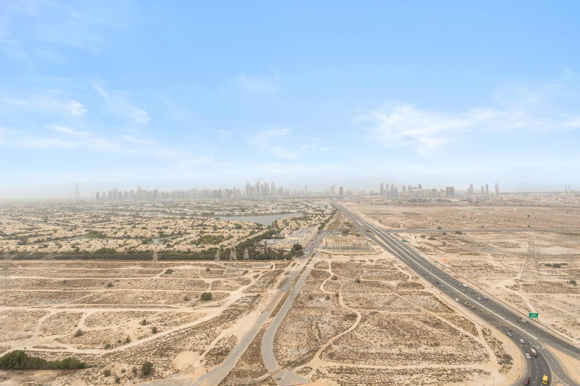 Appartement Vayk - Luxury 2 Bedrooms With Jacuzzi In Jvc Dubaï