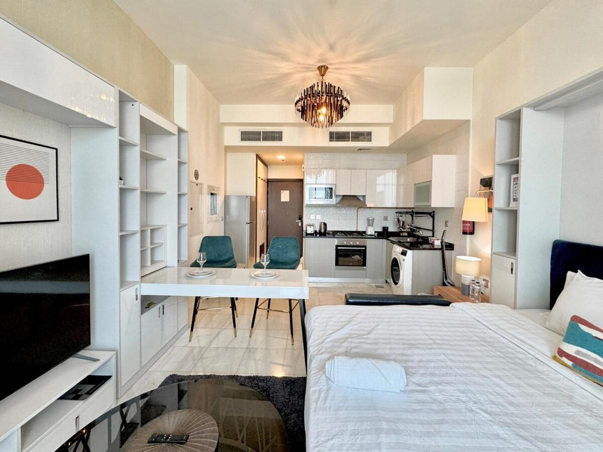 Homes 2 Retreat - Modern Retreat In The Heart Of Business Bay Appartement *
