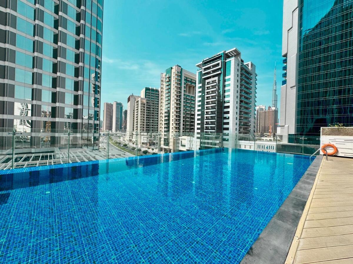 Homes 2 Retreat - Modern Retreat In The Heart Of Business Bay Dubaï