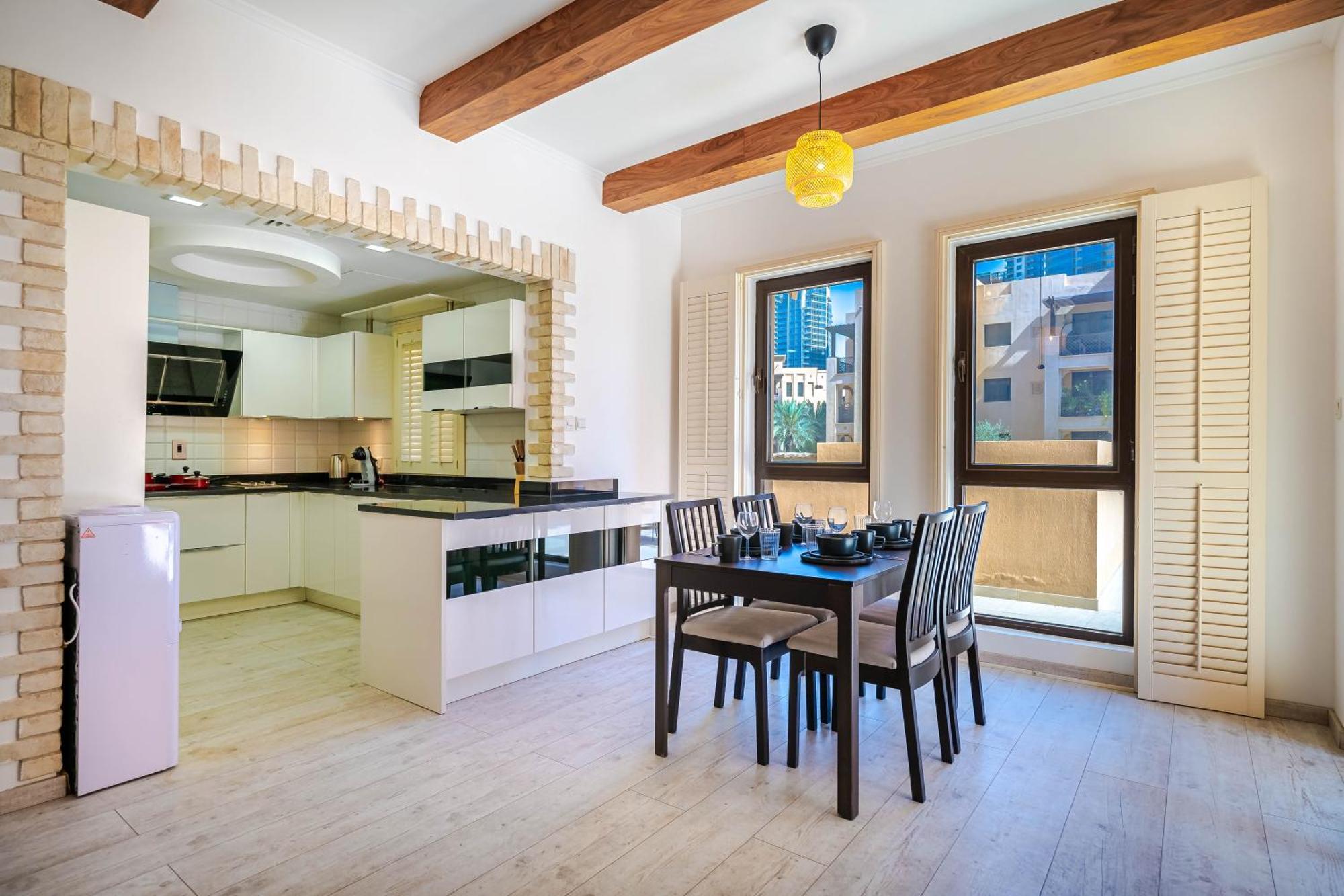 Contemporary 1 Bedroom 10 Minutes Walk To Mall Near Burj Khalifa Appartement *