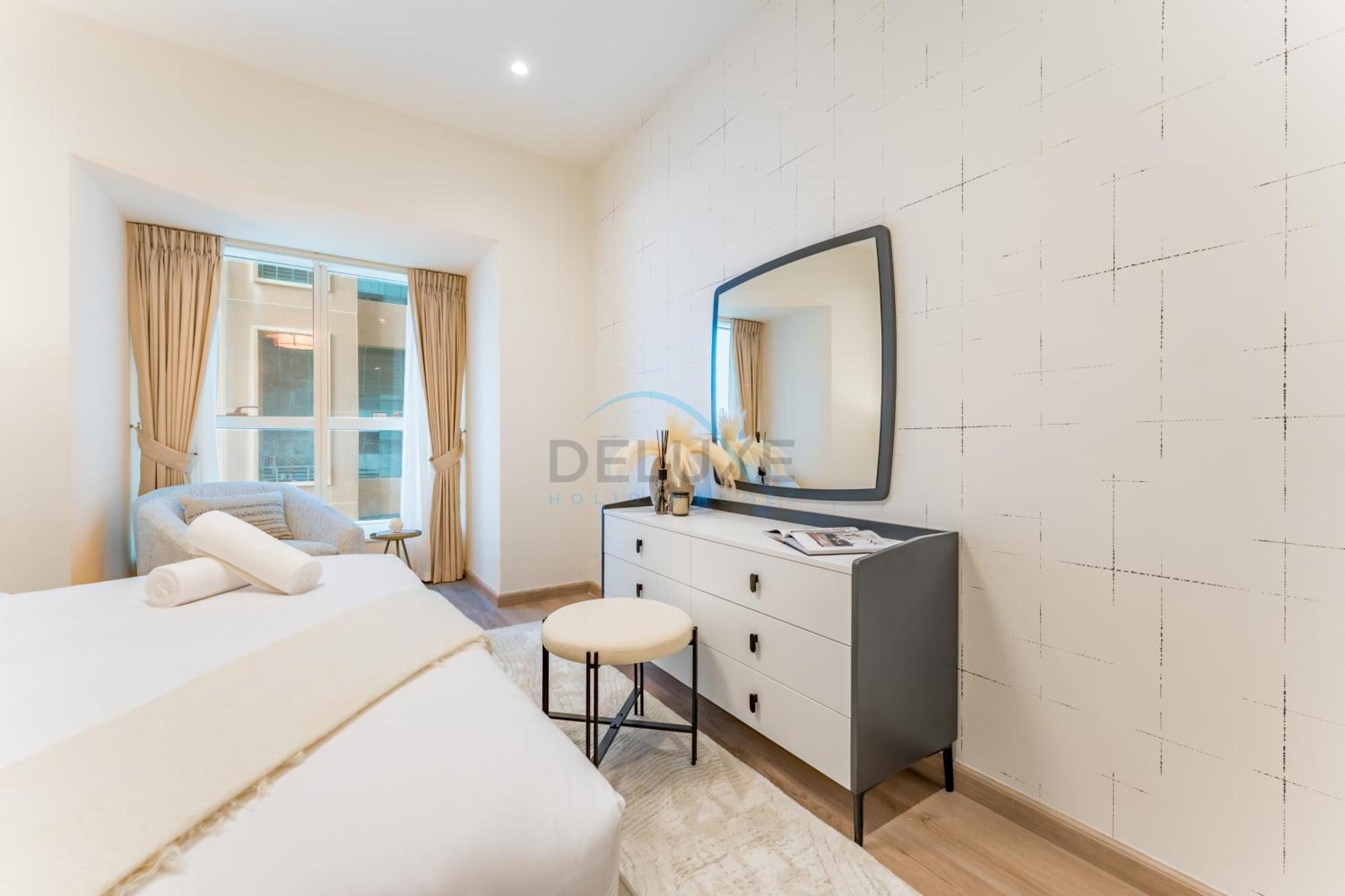 Renovated 1br With Partial Sea And Views Close To The Beach, Elite Residence, Marina By Deluxe Homes Appartement *