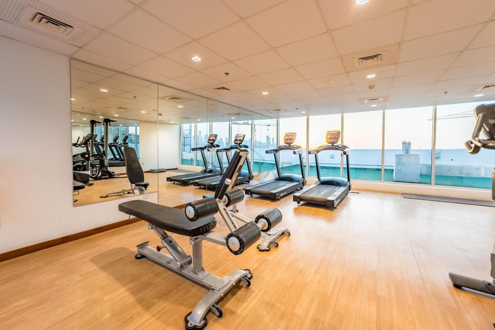 View 1br With Private Balcony Near Golf Clubs, Centurion Onyx, Nad Al Sheba By Deluxe Homes Appartement *
