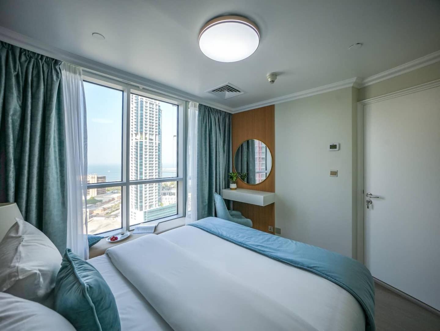 Apartment Deluxe 3 Bedroom With Marina & Sea View Dubai