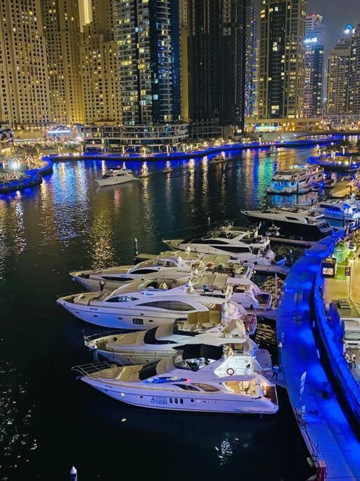3 Bedroom Luxury Near Jbr Beach Appartement *