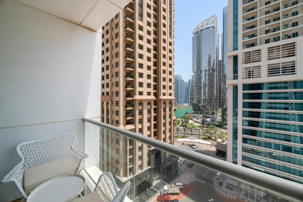Stonetree - Modern Furnished * Dubaï