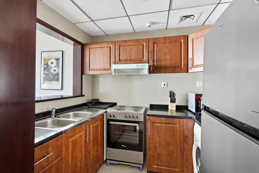 Stonetree - New Modern 1br In Jlt