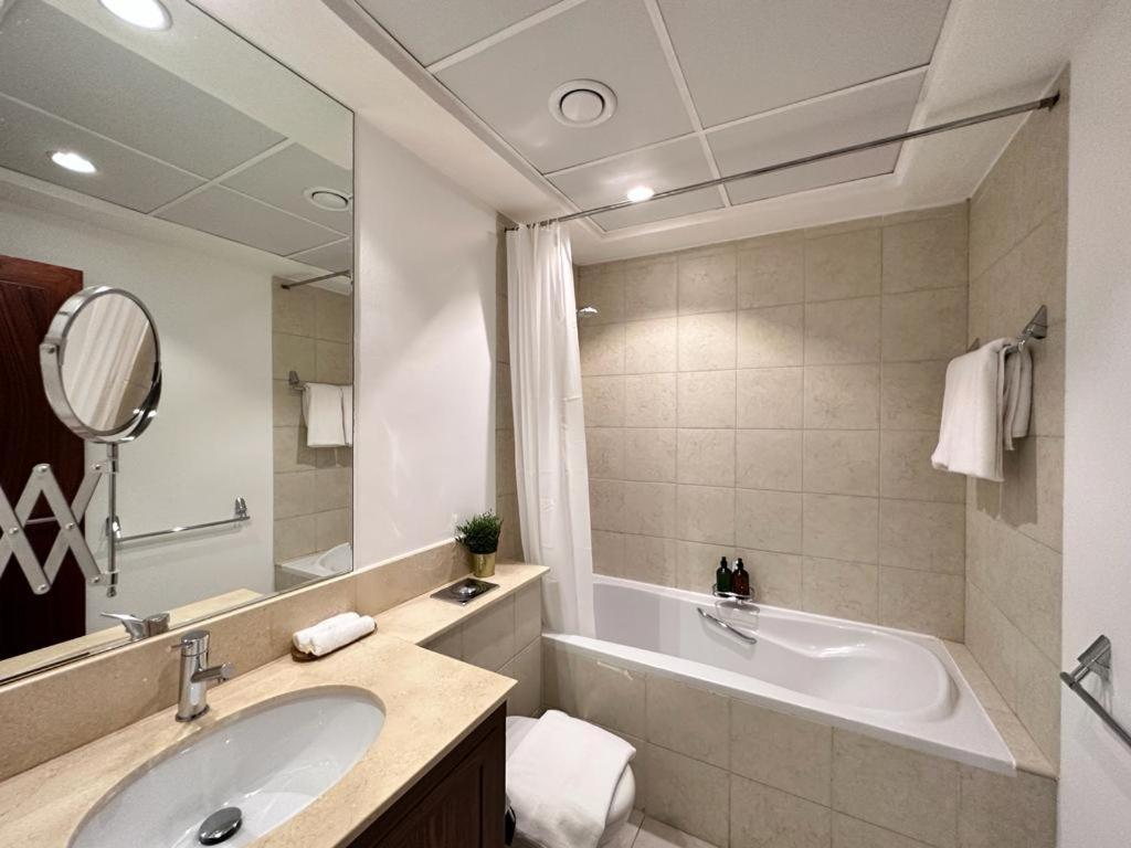 Durrani Homes - Opulent 4br Besides Burj Khalifa & Fountain * Dubái