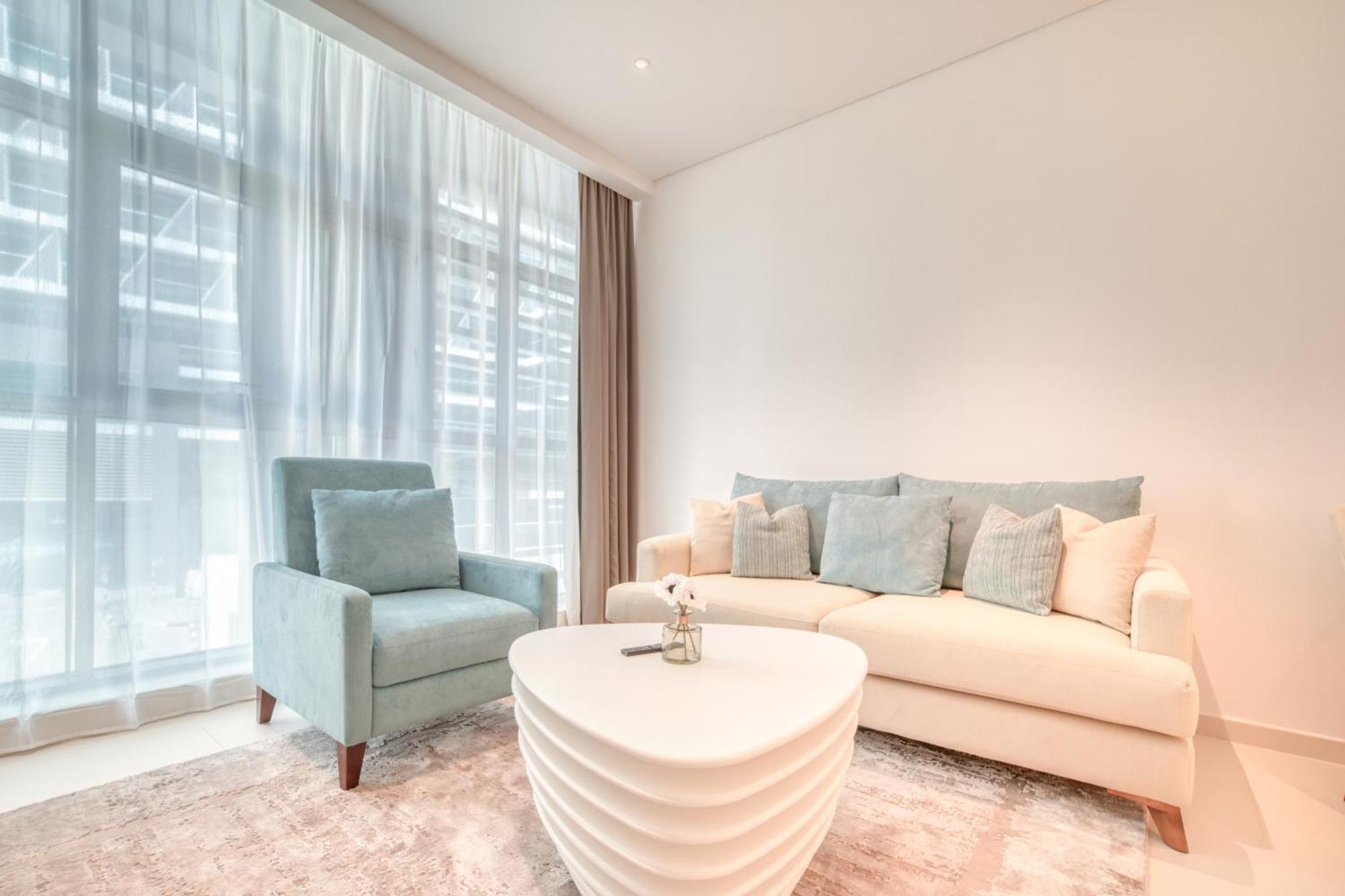Seven Palm, Palm Jumeirah - Mint *