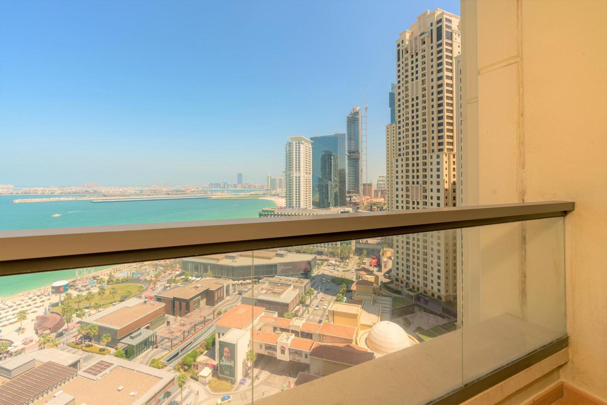Apartment Stunning Front Eye View Jbr