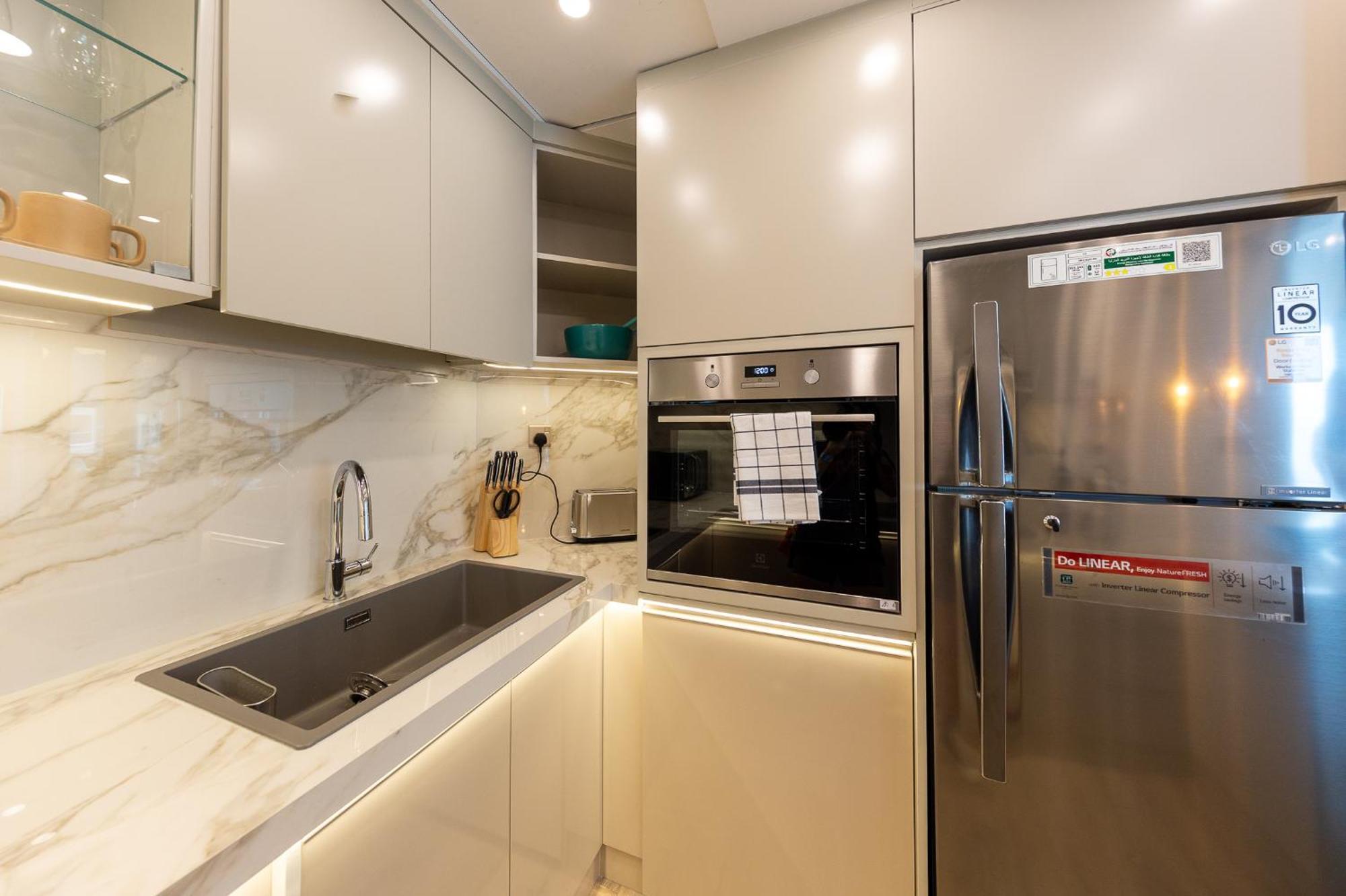 Charming Brand New 2br Close To The Dubái