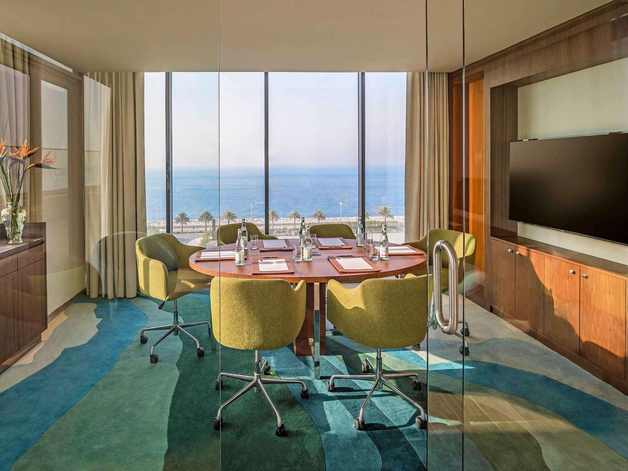 Complex The Retreat Palm Mgallery By Sofitel
