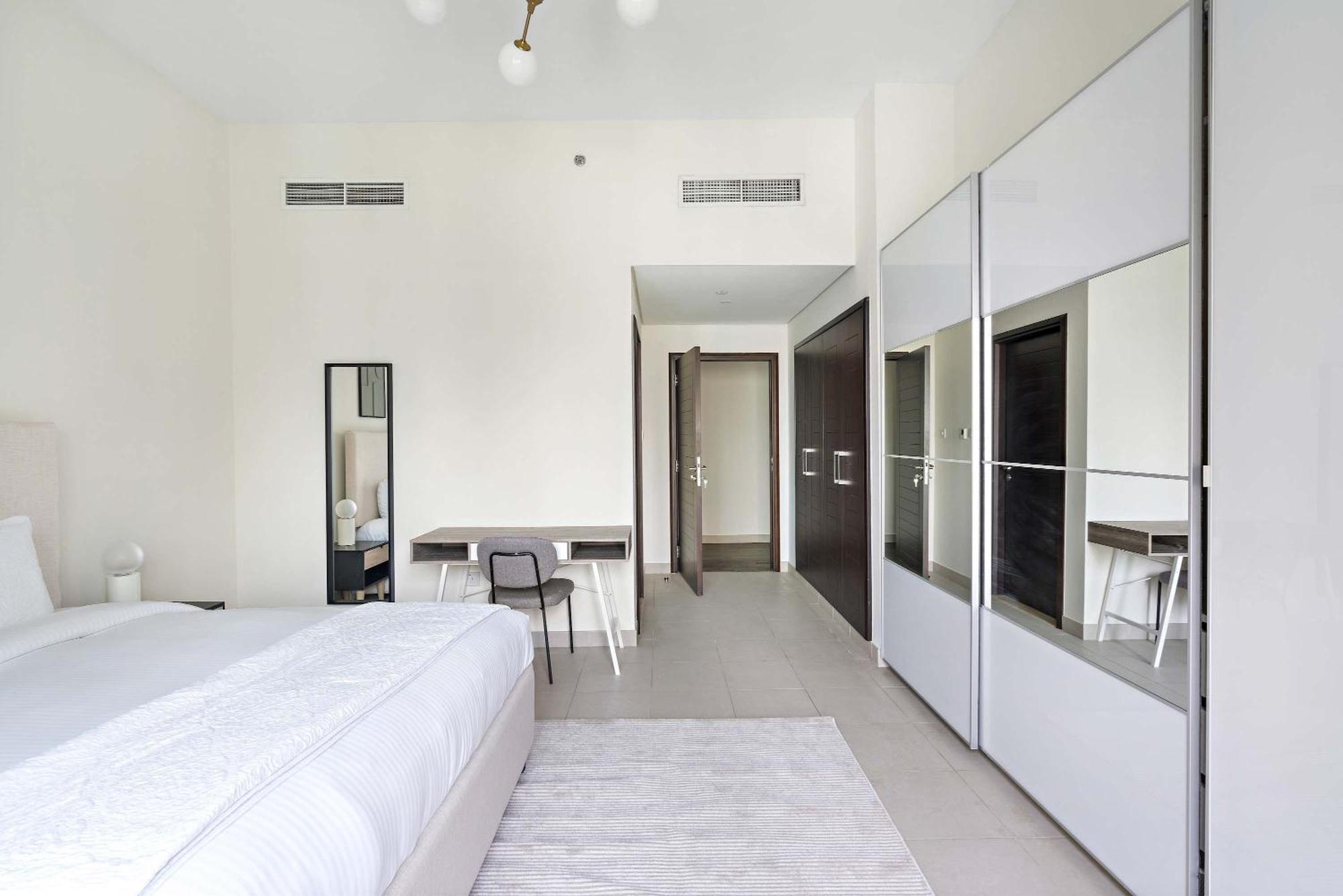 Silkhaus With Full Burj Khalifa & Fountain View 1bdr In Downtown Apartment