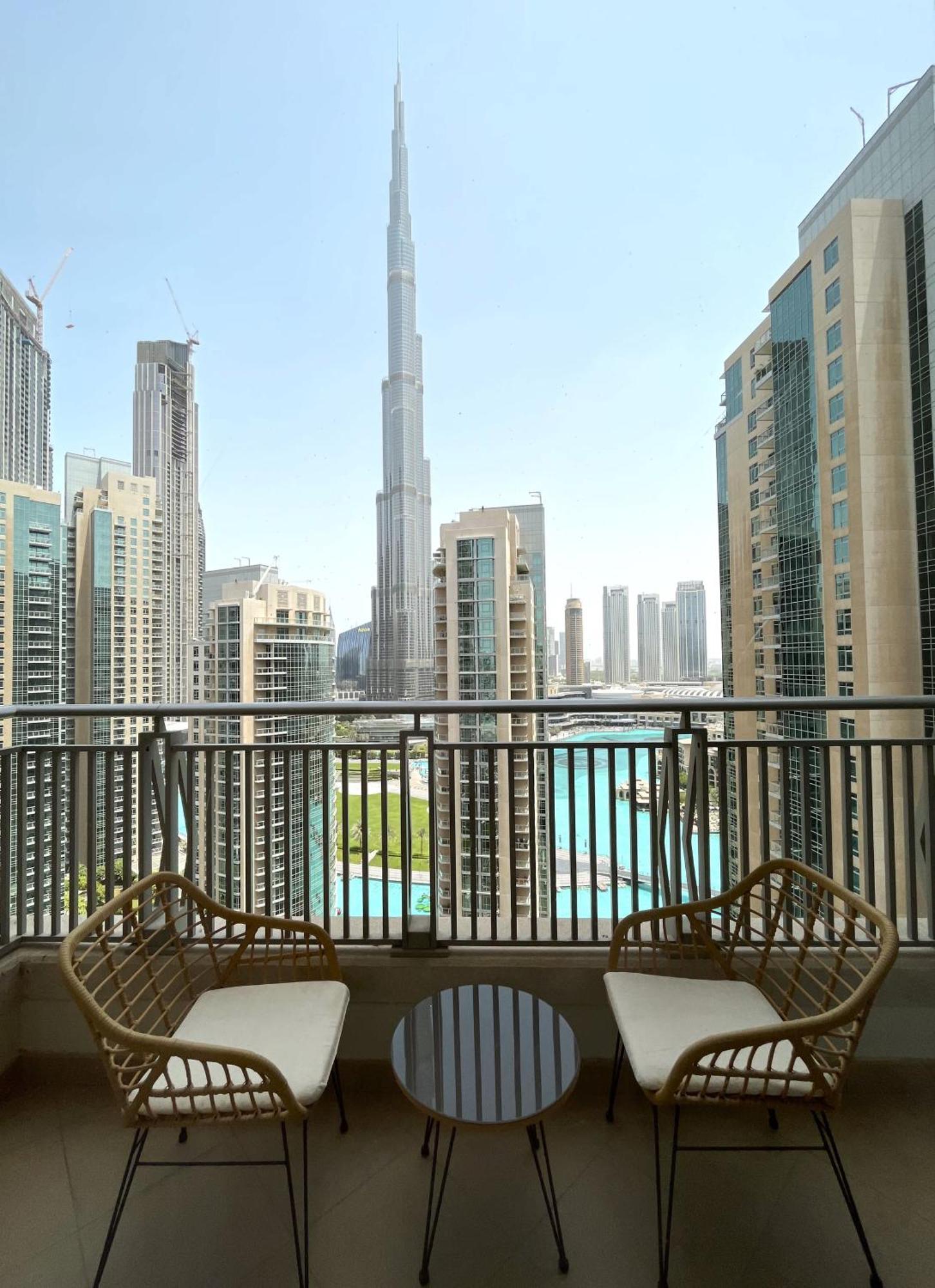 Apartment Silkhaus With Full Burj Khalifa & Fountain View 1bdr In Downtown *