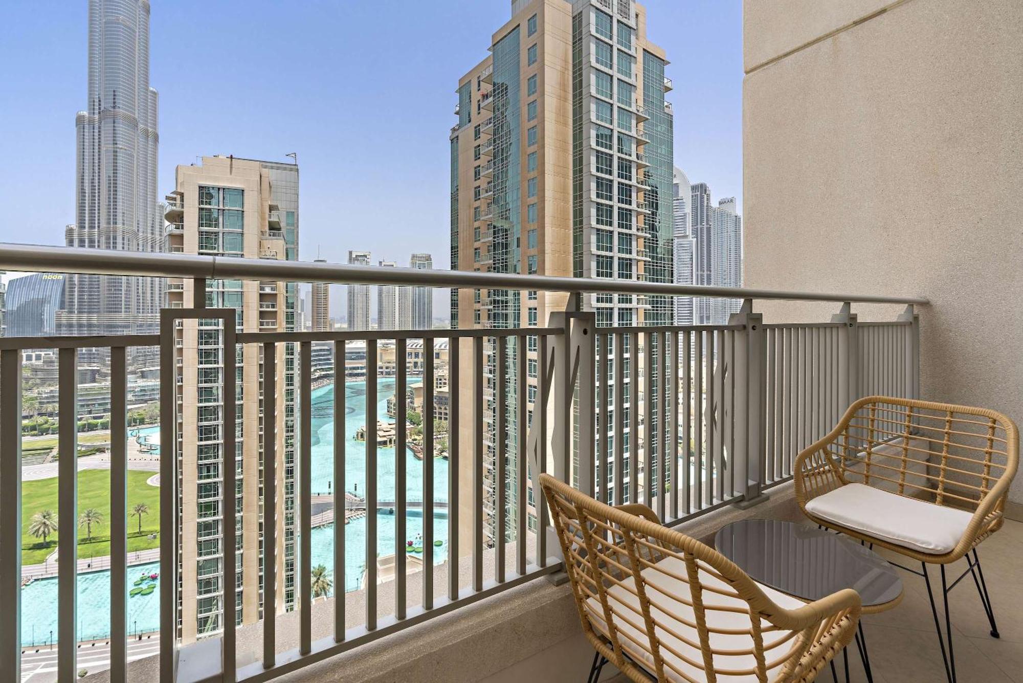 Apartment Silkhaus With Full Burj Khalifa & Fountain View 1bdr In Downtown Dubai