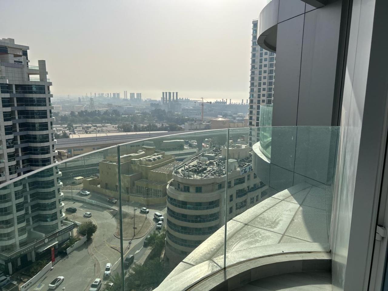 Marina Walk Gem Modern With Pool & Gym Access, Steps To & Metro Appartement *